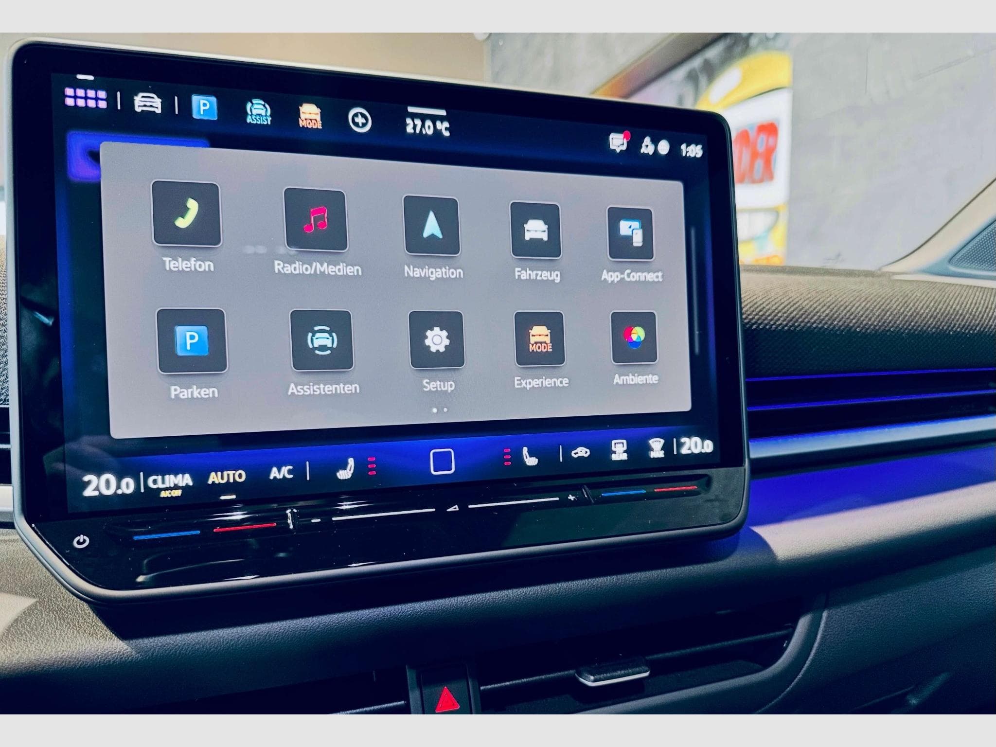 VW T-Roc T-ROC R-LINE eTSI DSG (2026) - Foto 10