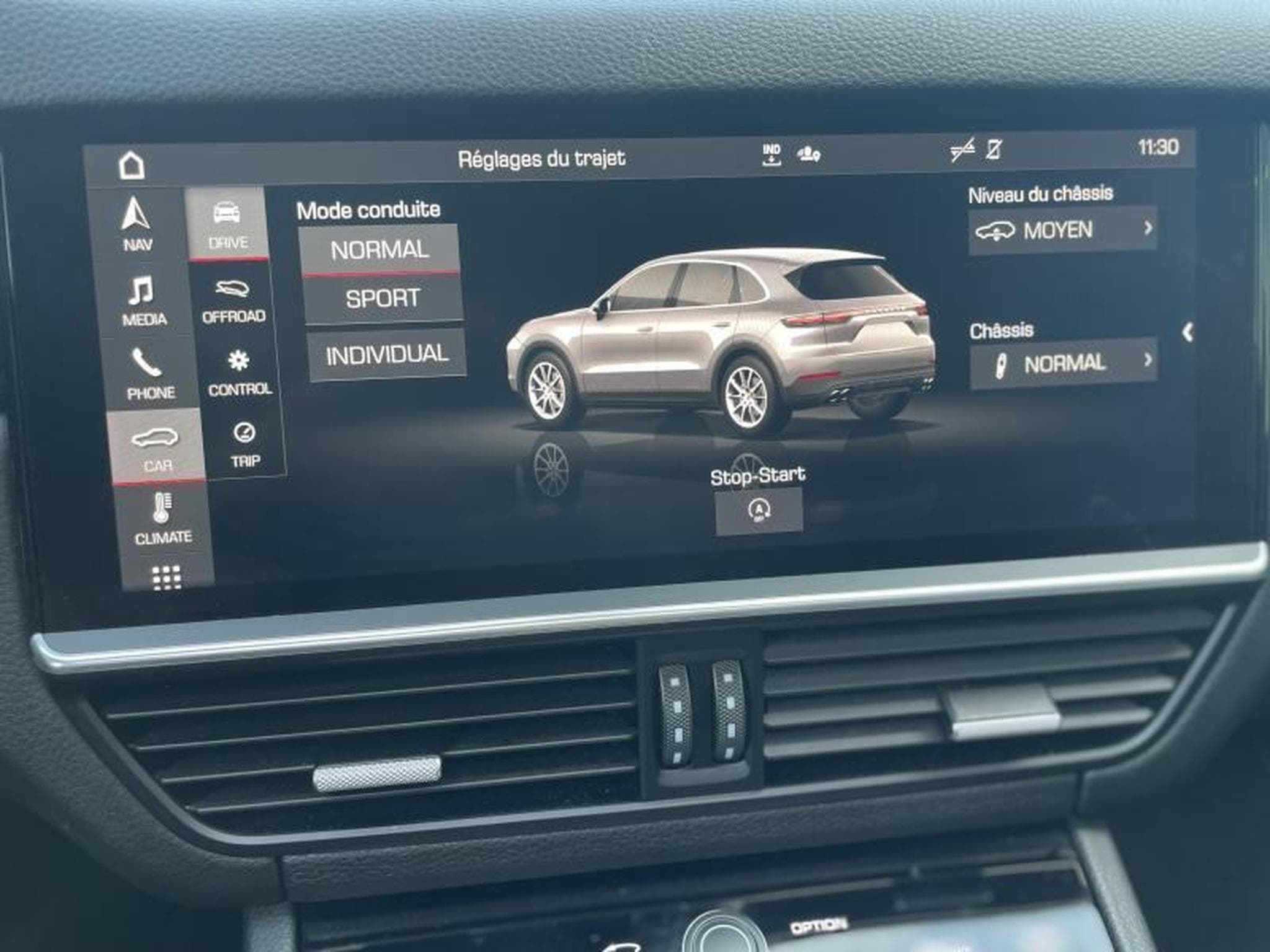 Porsche Cayenne 3.0 TIPTRONIC (2019) - Foto 12