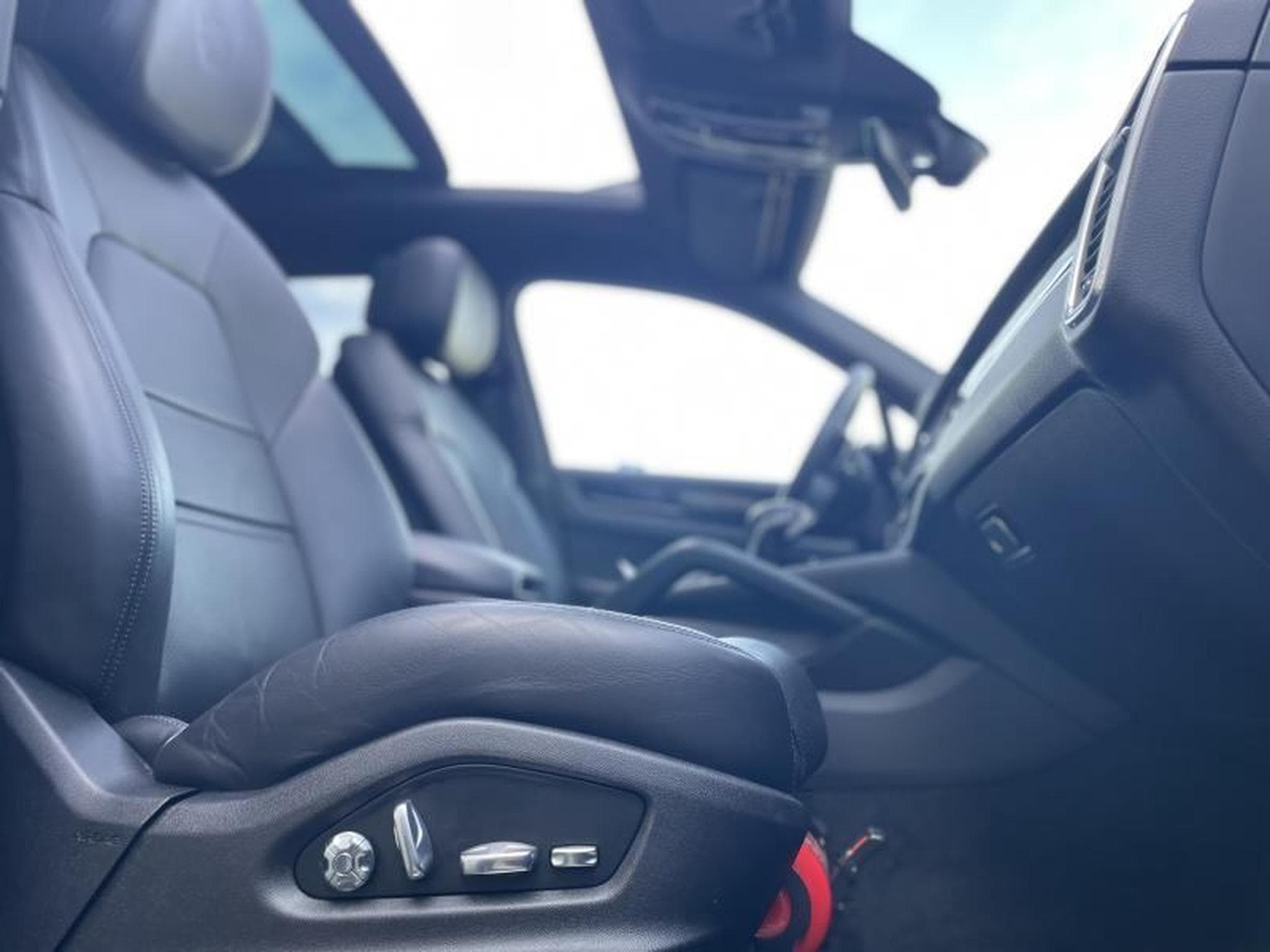 Porsche Cayenne 3.0 TIPTRONIC (2019) - Foto 4