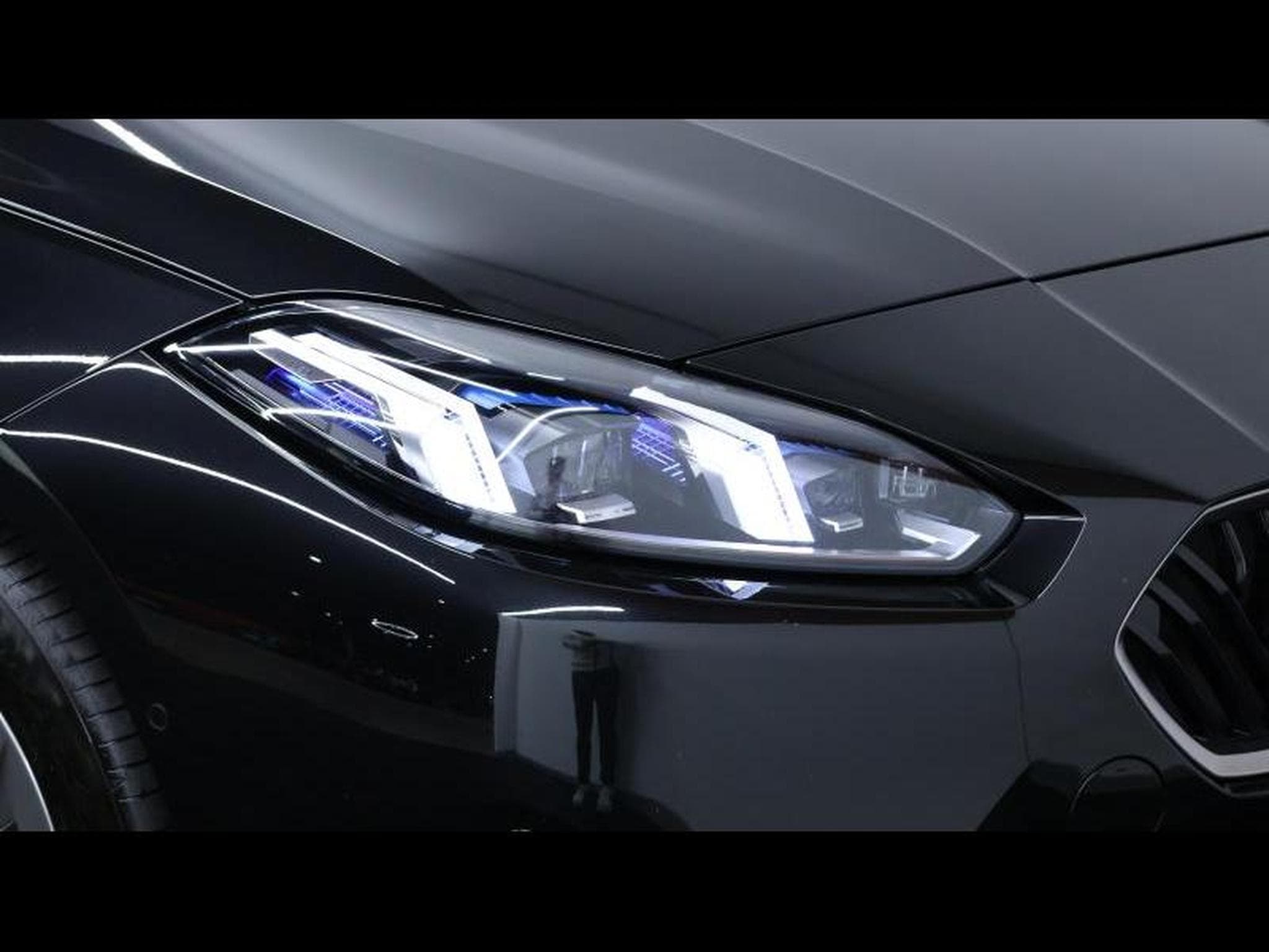 BMW 118 d Hatch F70 Steptronic (2025) - Photo 8