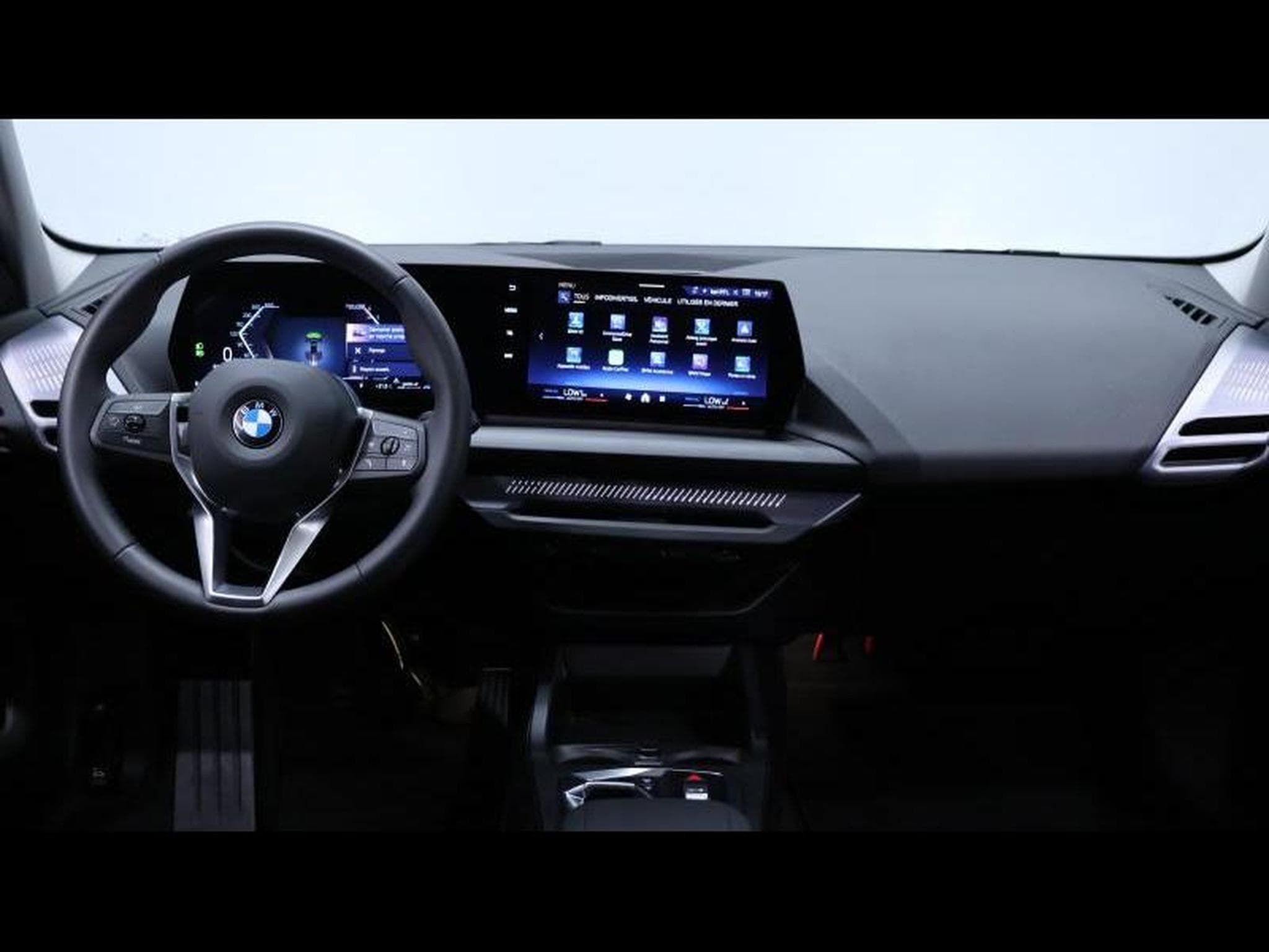 BMW 118 d Hatch F70 Steptronic (2025) - Photo 15
