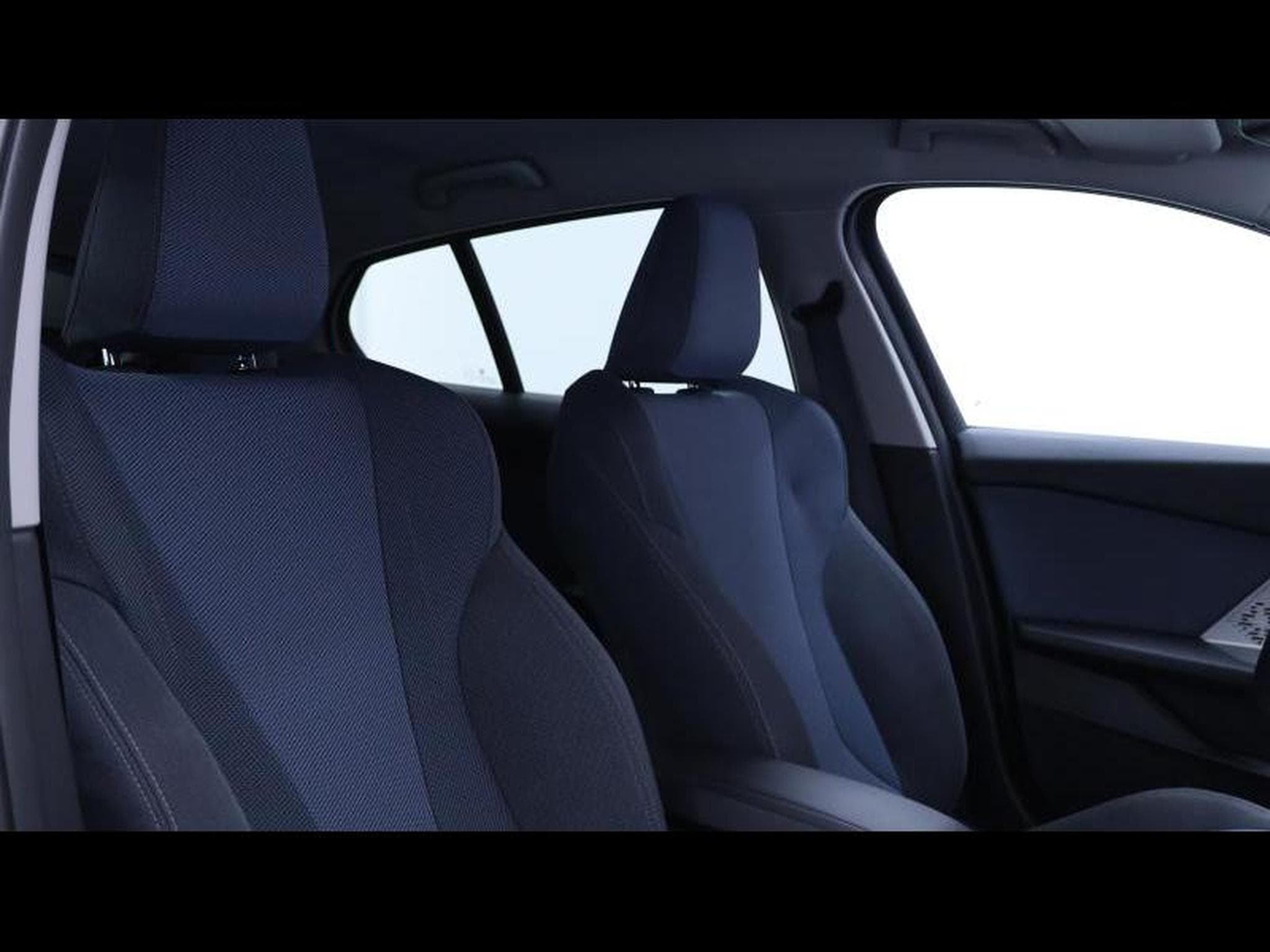 BMW 118 d Hatch F70 Steptronic (2025) - Photo 12