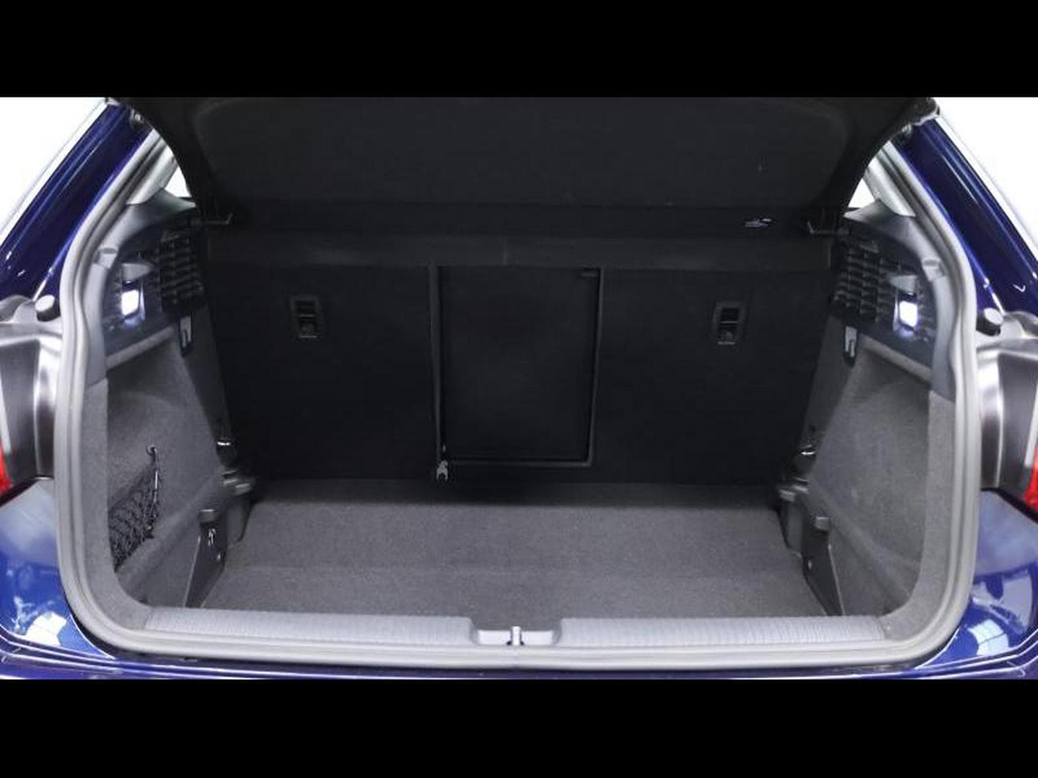 Audi Q2 35 TFSI 150 s-tronic (2022) - Photo 6