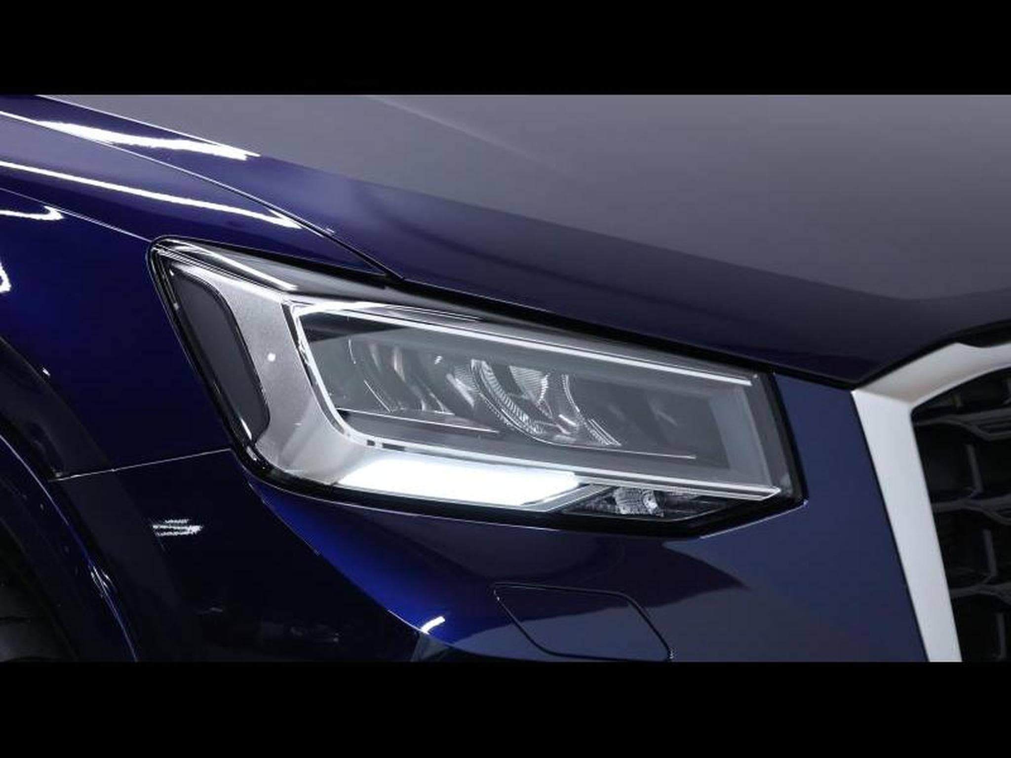 Audi Q2 35 TFSI 150 s-tronic (2022) - Photo 8