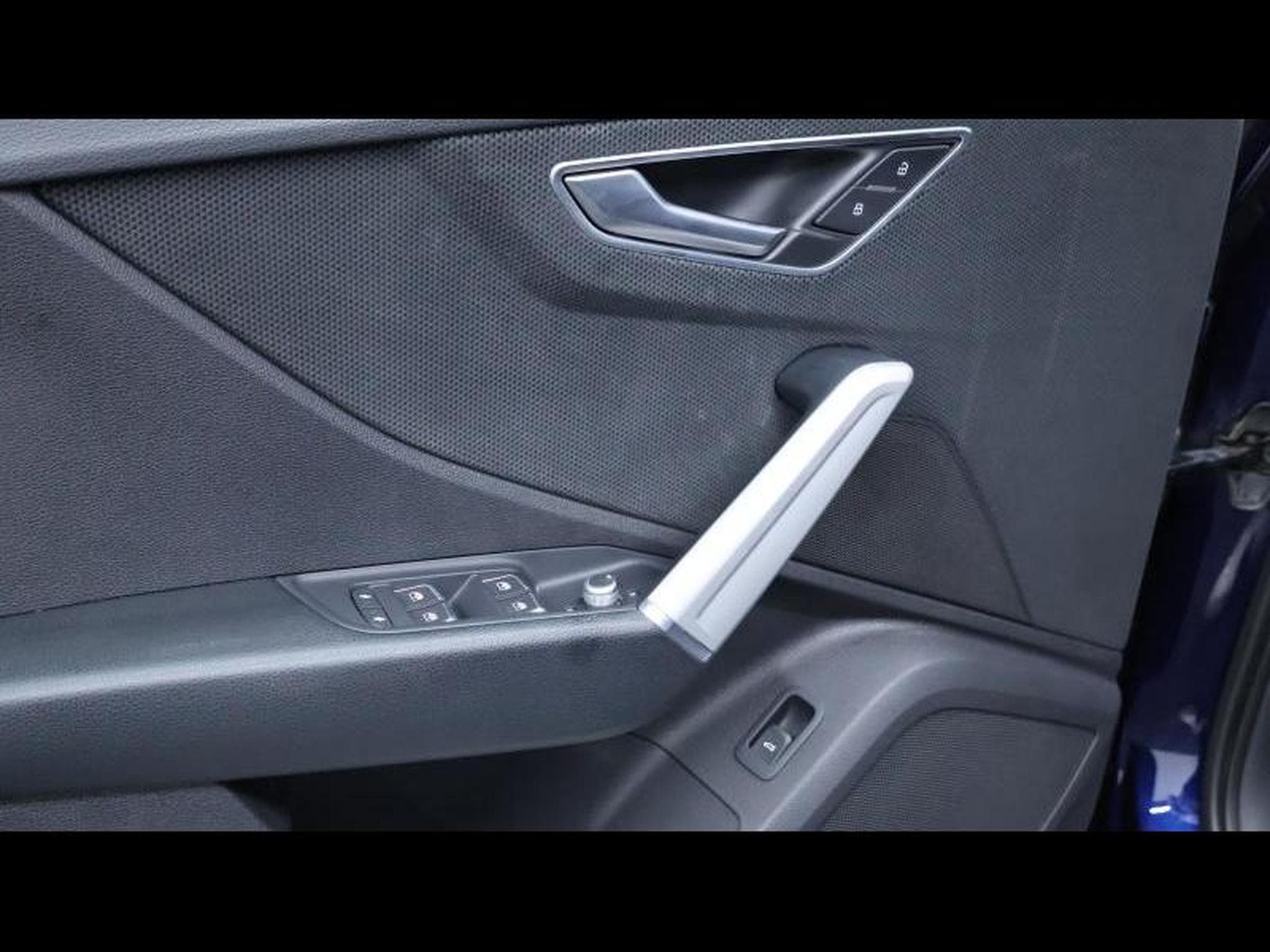 Audi Q2 35 TFSI 150 s-tronic (2022) - Photo 25