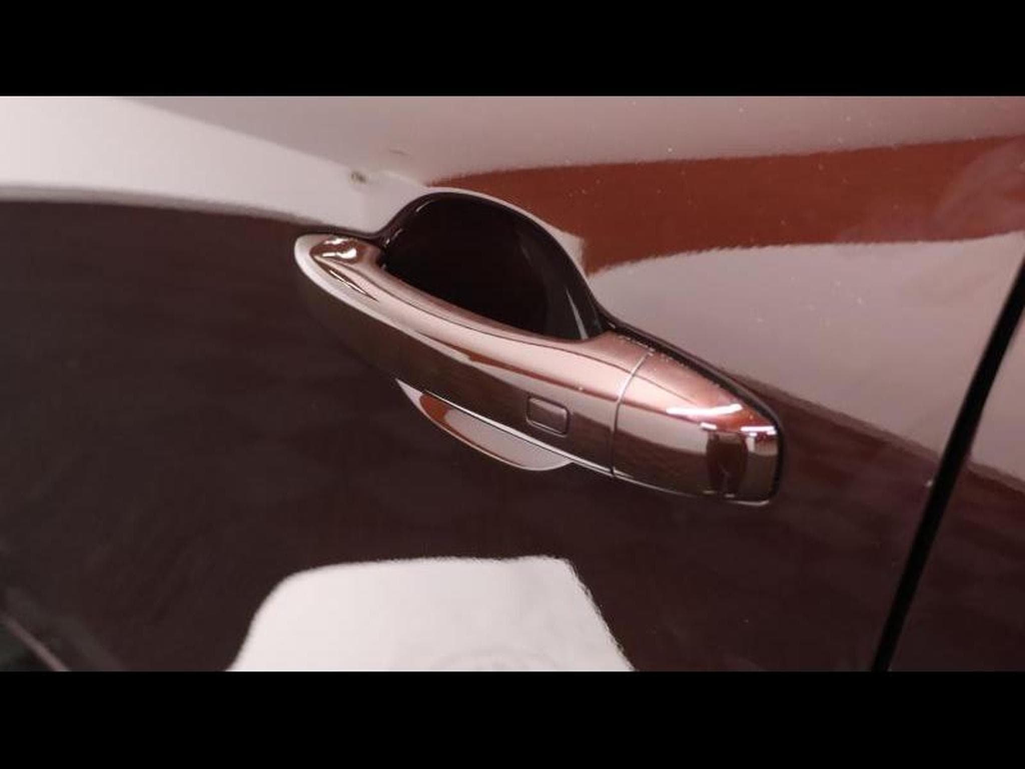 Mercedes T Style 7G-DCT (2023) - Photo 28