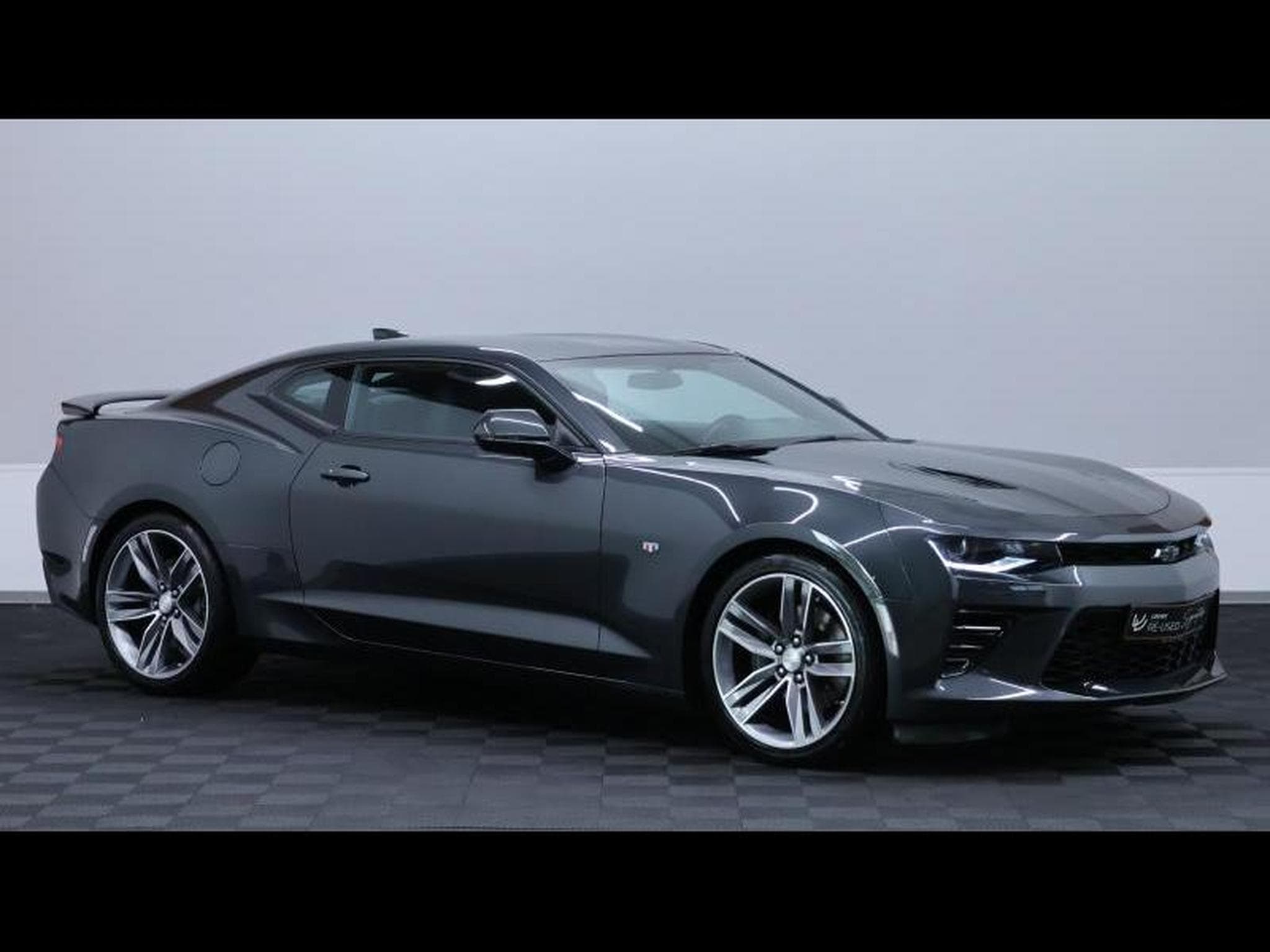 Chevrolet Camaro coupe 6.2 V8 453ch 50th anniversary boite manuelle (2016) - Photo 3