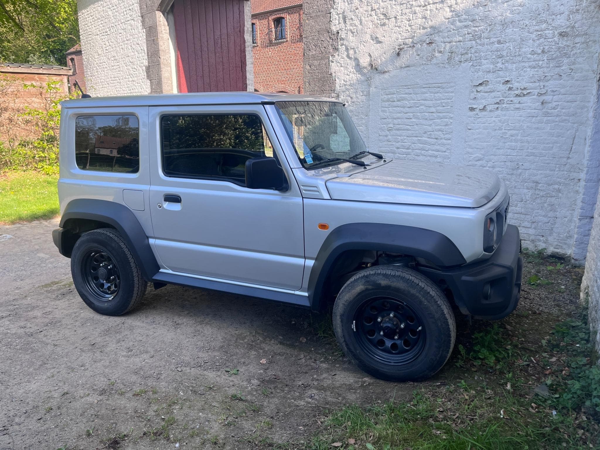 Suzuki Jimny Utilitaire, 2 places (2023) - Photo 2