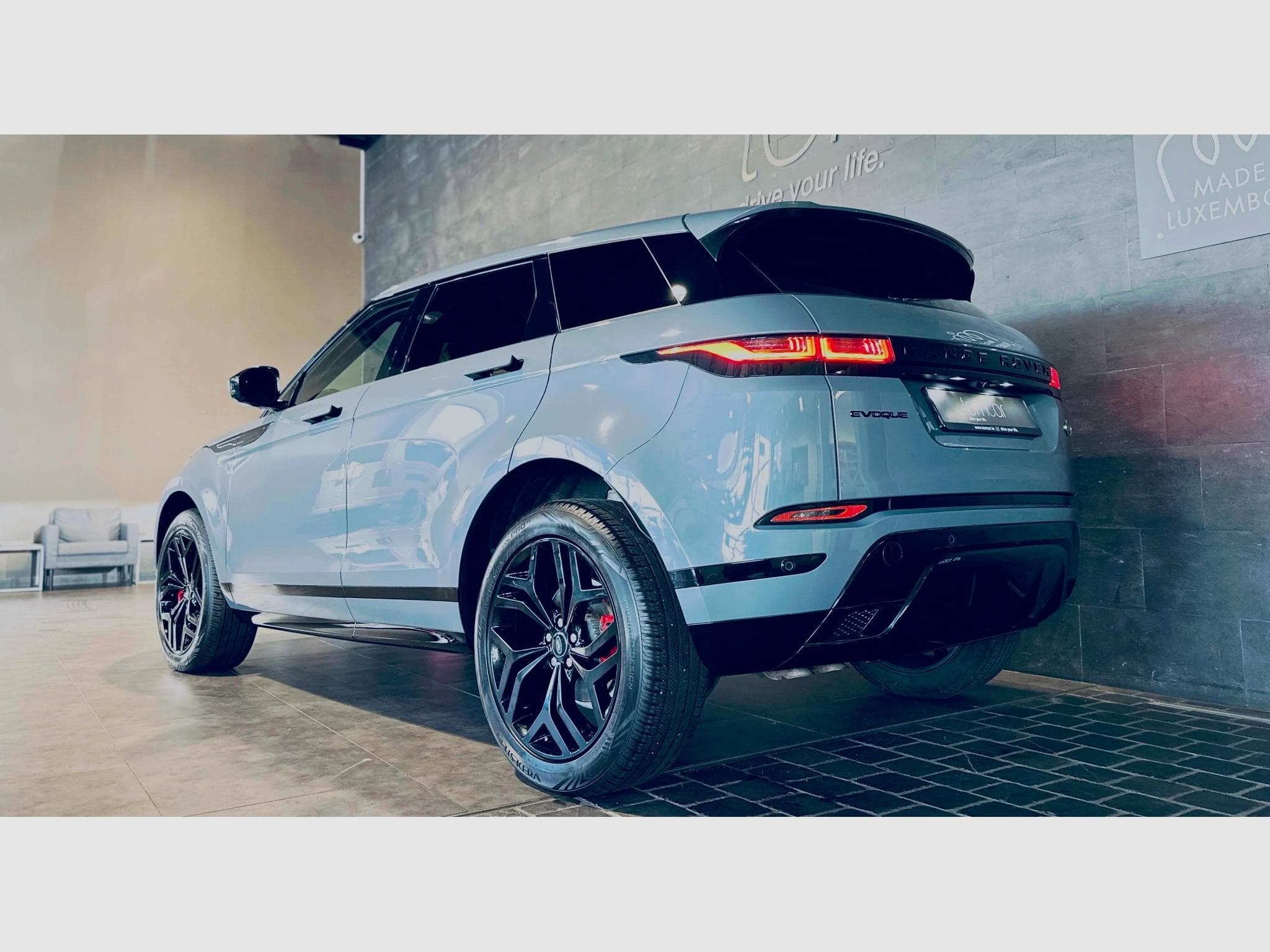 Land-Rover Range Rover Evoque RANGE ROVER EVOQUE D200 AWD R-DYNAMIC SE BVA (2023) - Foto 4