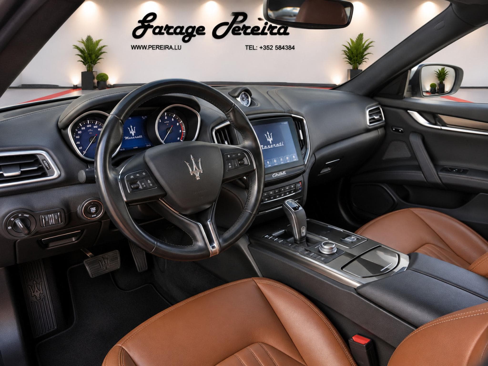 Maserati Ghibli 3.0 V6 SQ4 FACELIFT CUIR NAVI 430CV/PS (2020) - Photo 5