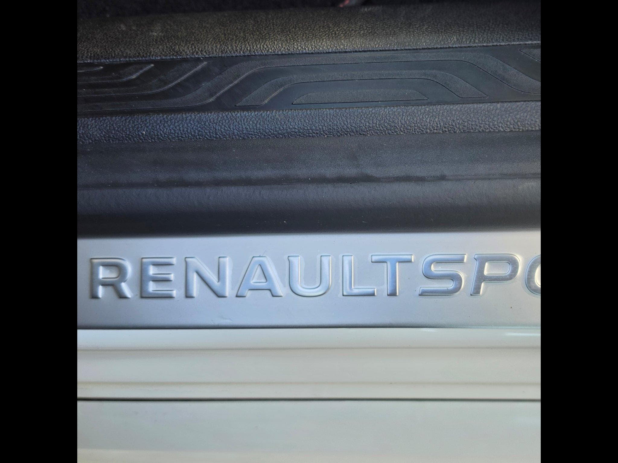 Renault Megane 4 RS Trophy (2020) - Photo 11