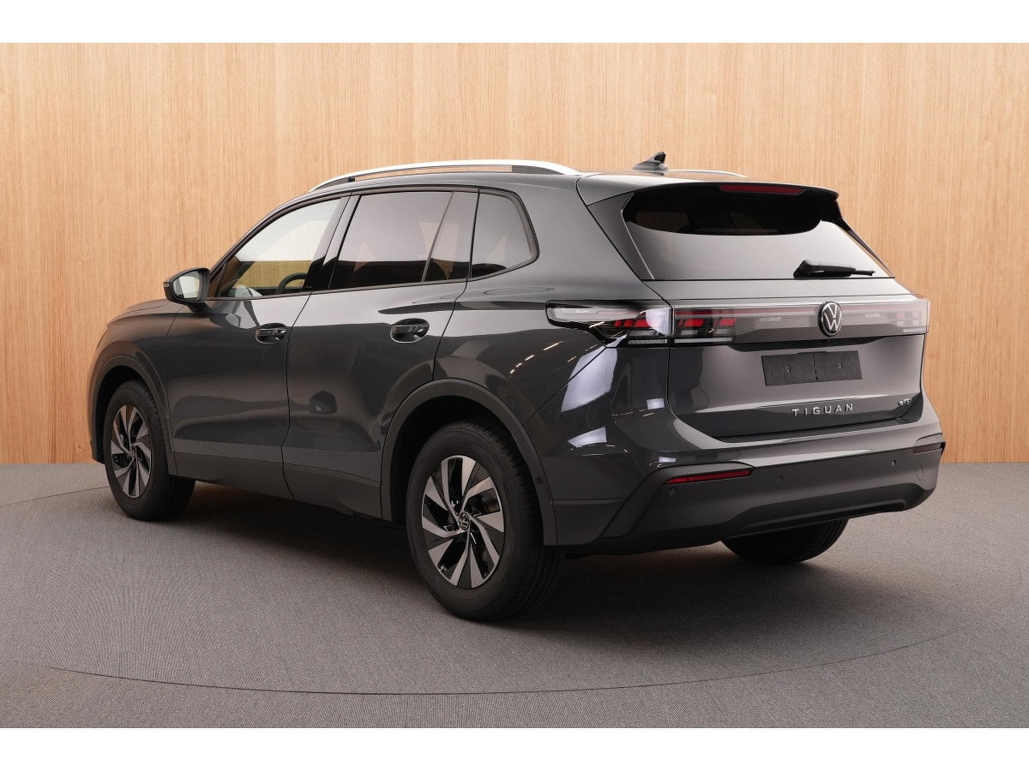 VW Tiguan Life 1.5 eTSI 110KW-150CV DSG7 - (2026) - Foto 3