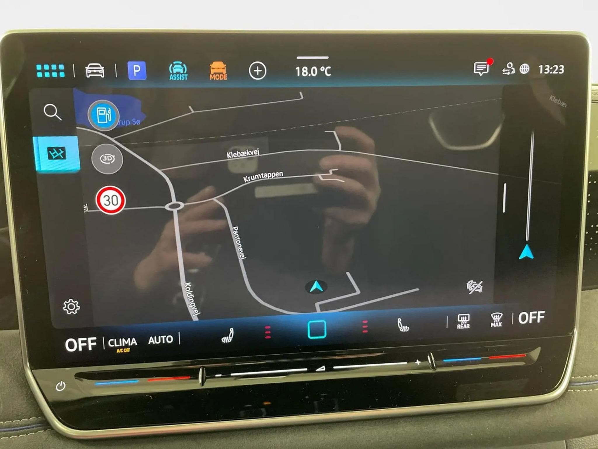 VW Tiguan R-Line 1.5 eTSI 110KW-150CV DSG7 - Attelage - Cam 360° - (2026) - Foto 12