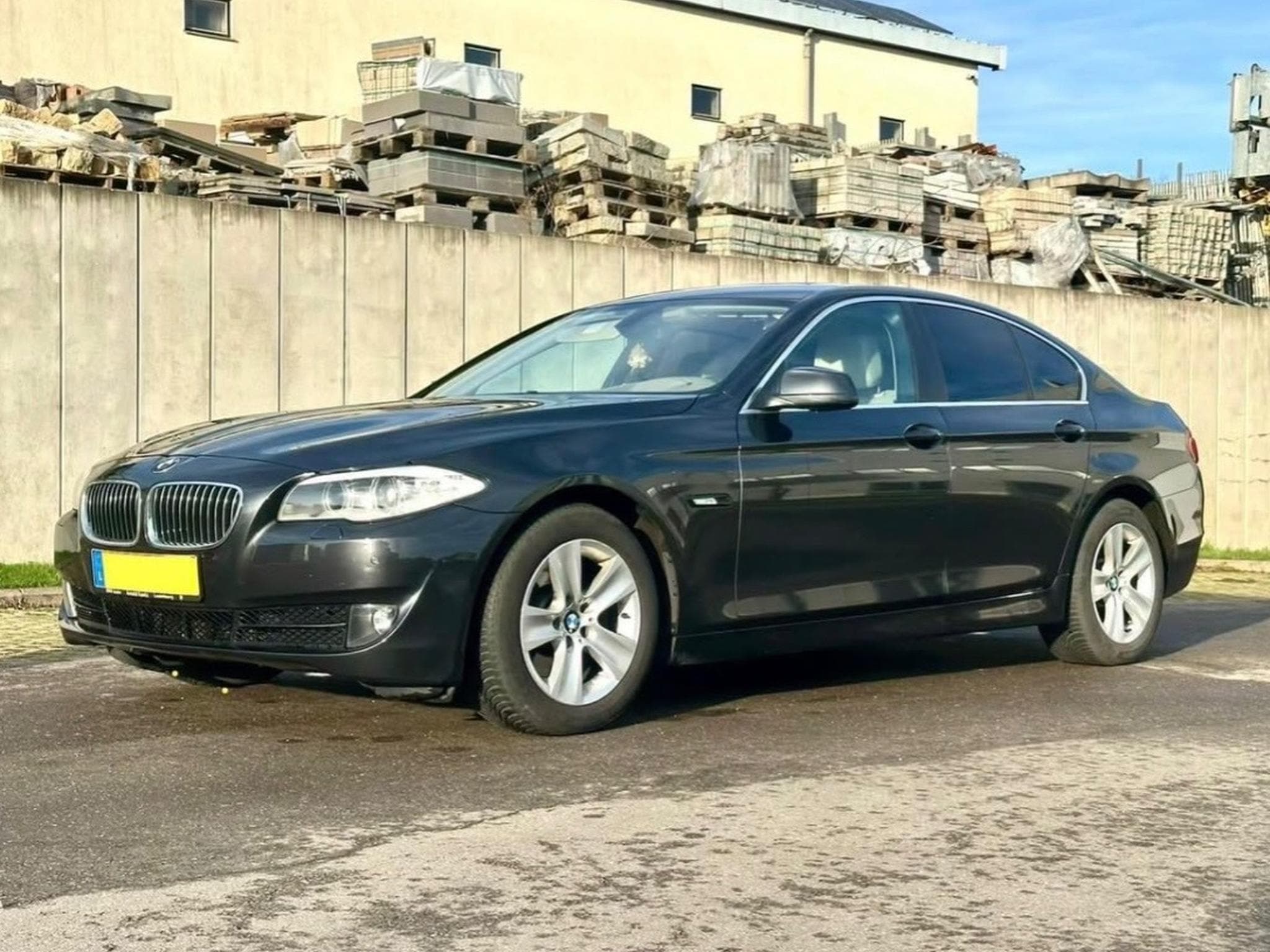 BMW 520 (2012) - Photo 3