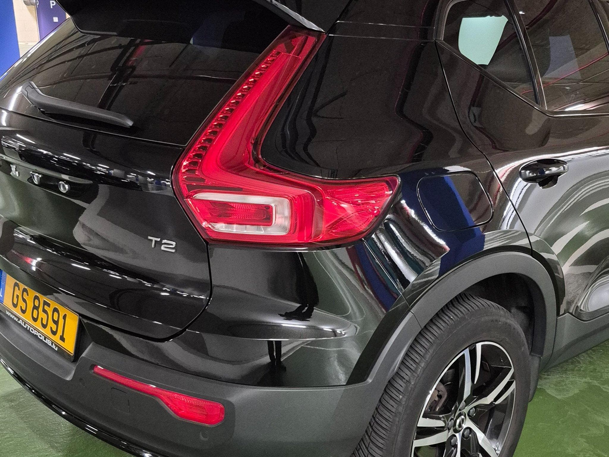 Volvo XC40 T2 Plus Dark (2022) - Photo 12