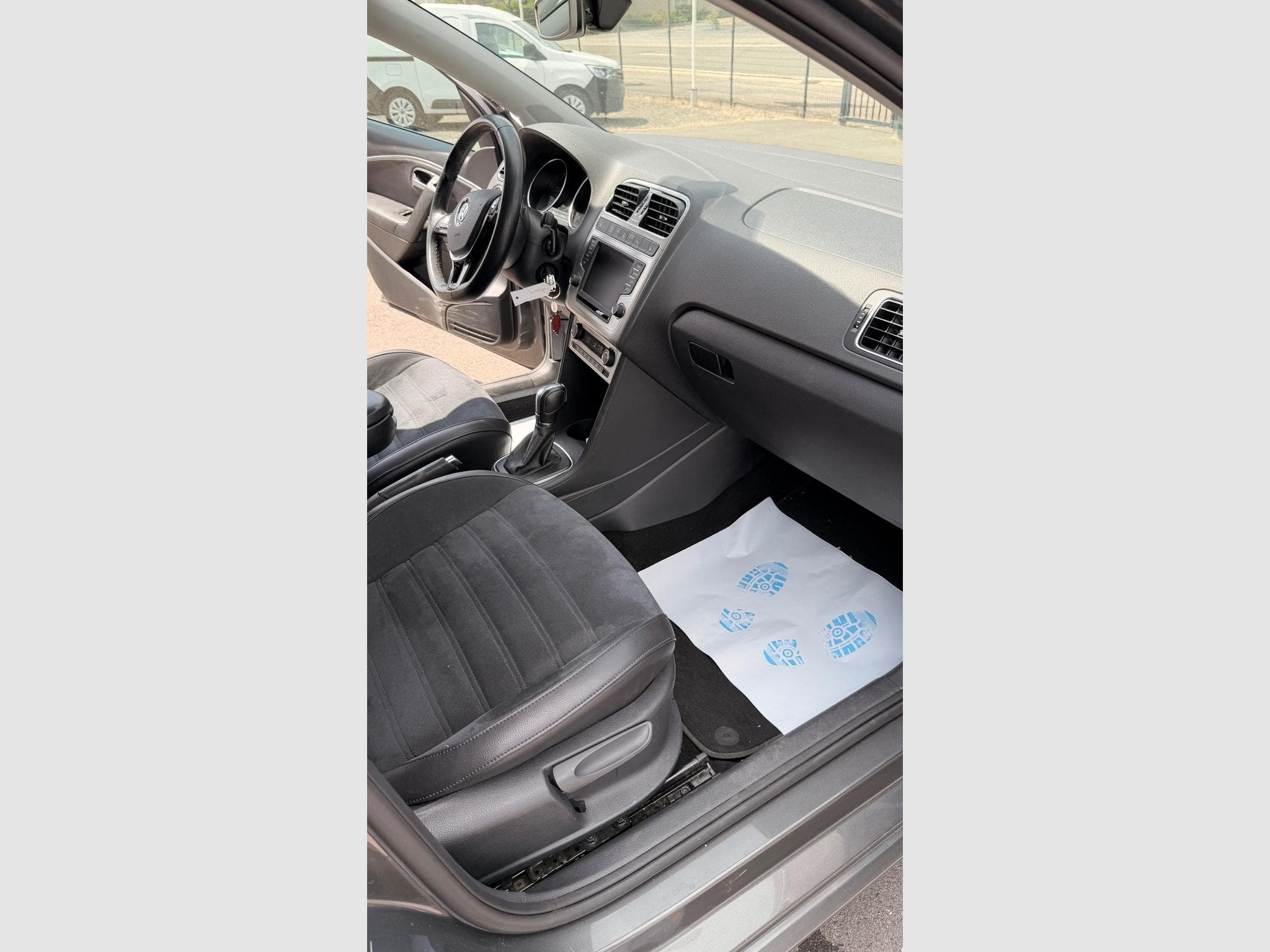 VW Polo 1,4 tdi comfort boite auto (2017) - Foto 4