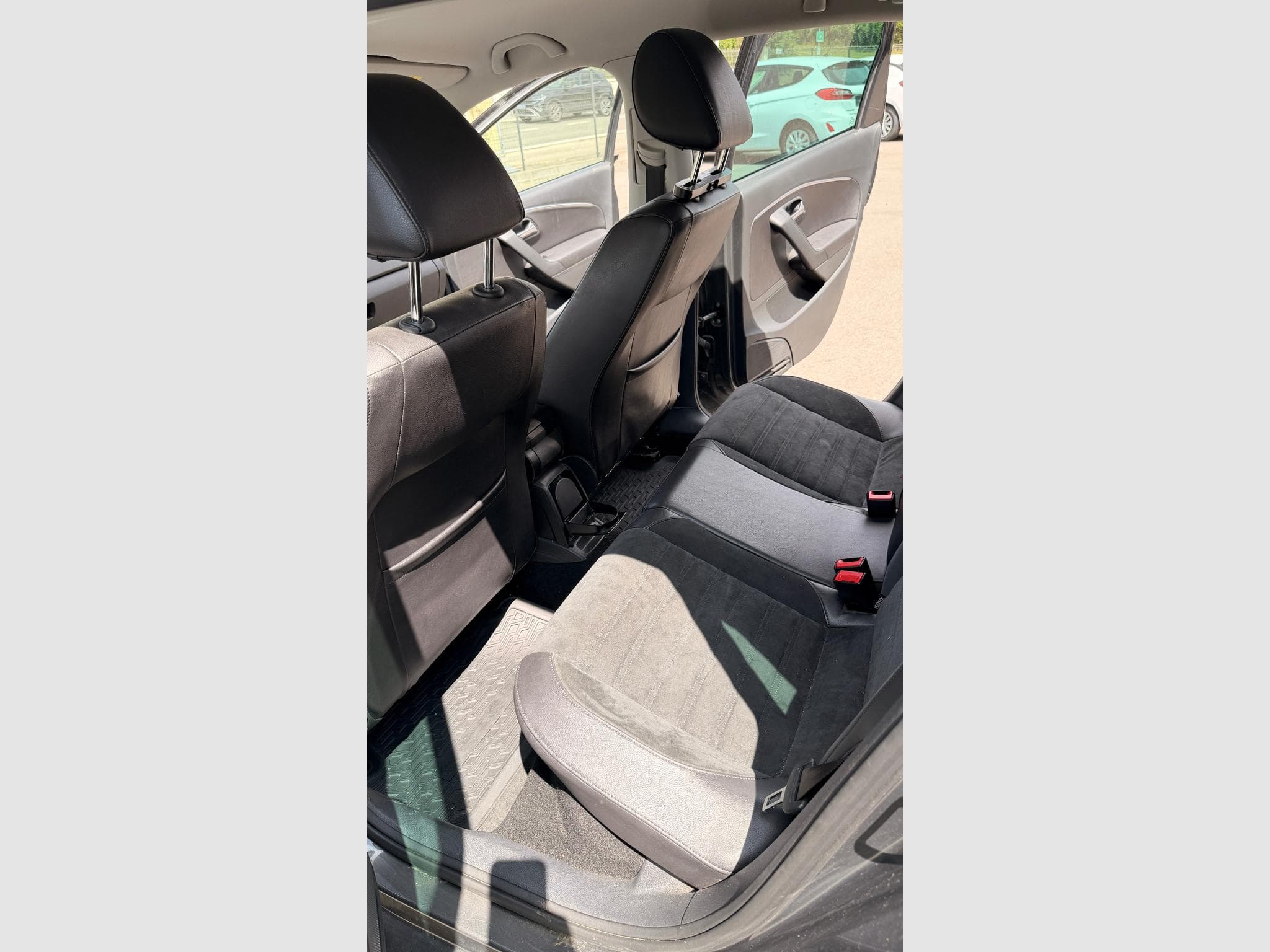 VW Polo 1,4 tdi comfort boite auto (2017) - Foto 6
