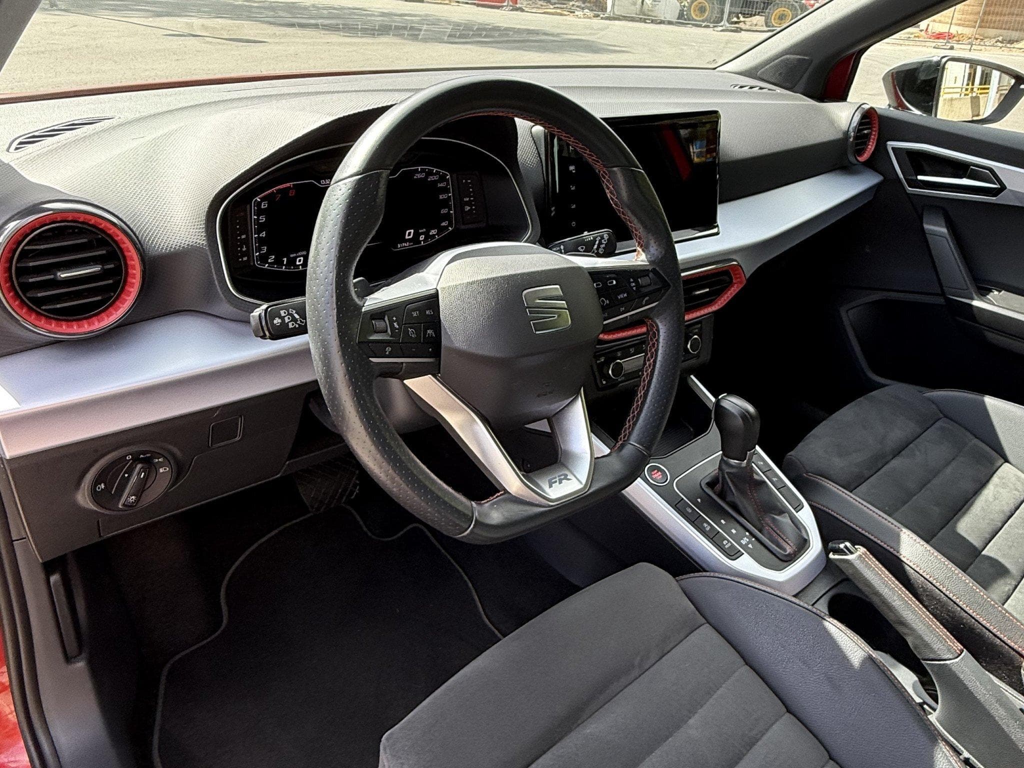 Seat Arona 1.0 TSI FR DSG (81 KW) (2022) - Foto 12