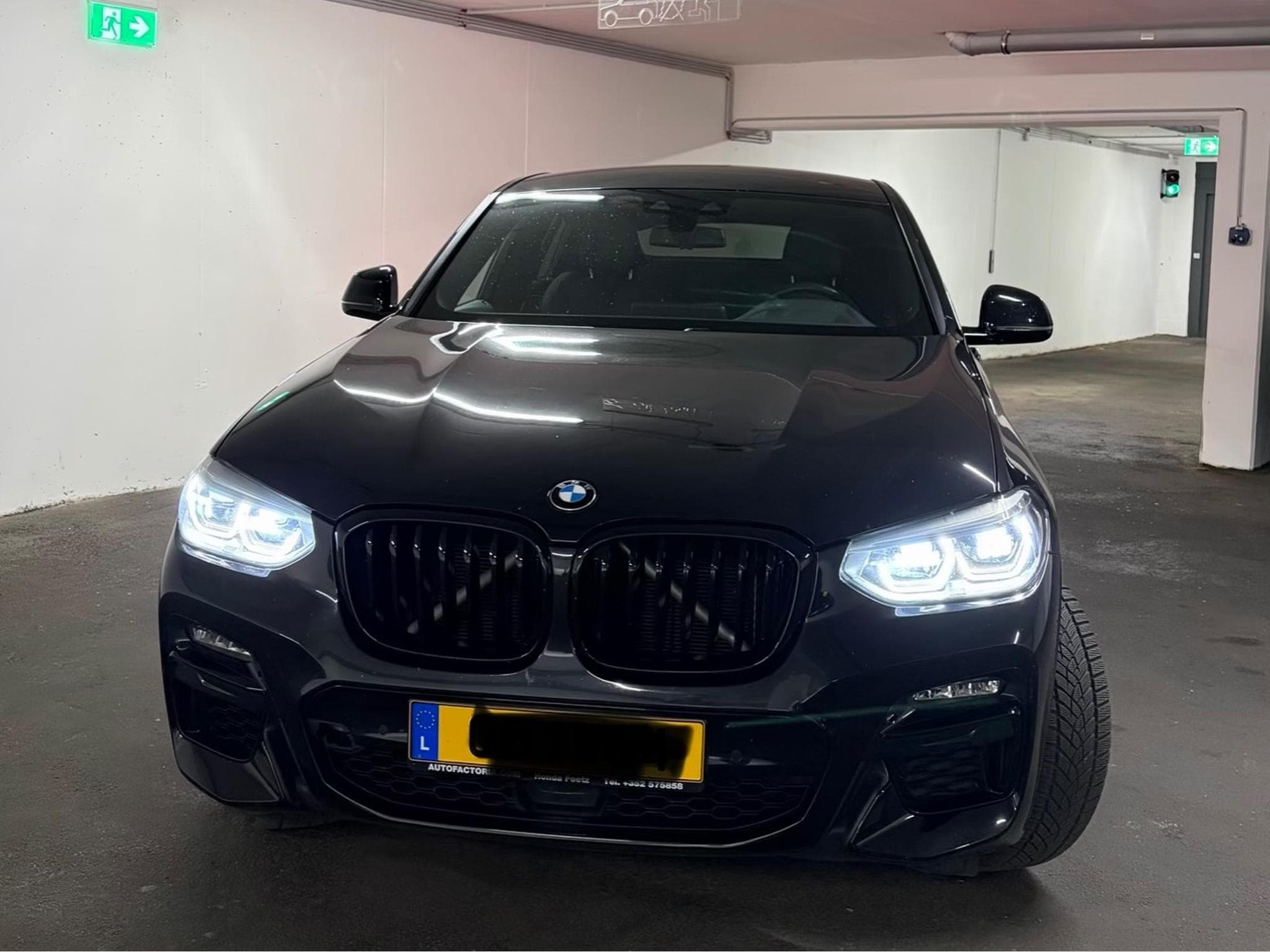 BMW X4M M40i (2021) - Photo 2