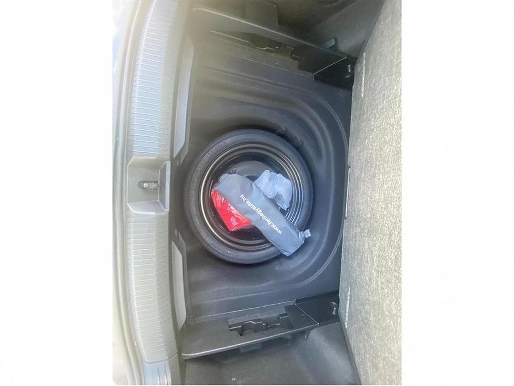 VW Golf (2025) - Photo 12