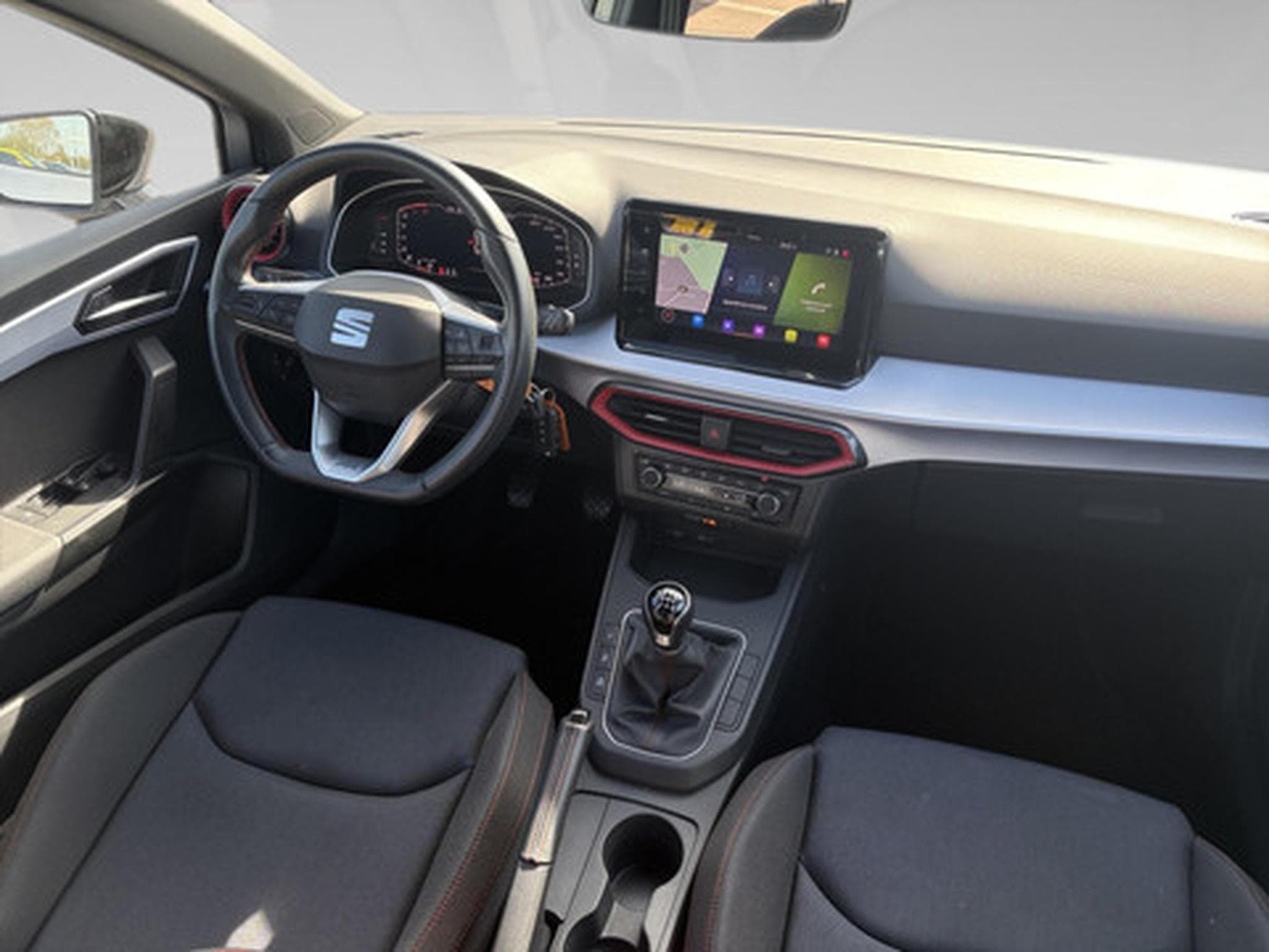 Seat Ibiza 5D 1.0 TSI FR DIGITAL COCKPIT (2024) - Foto 8