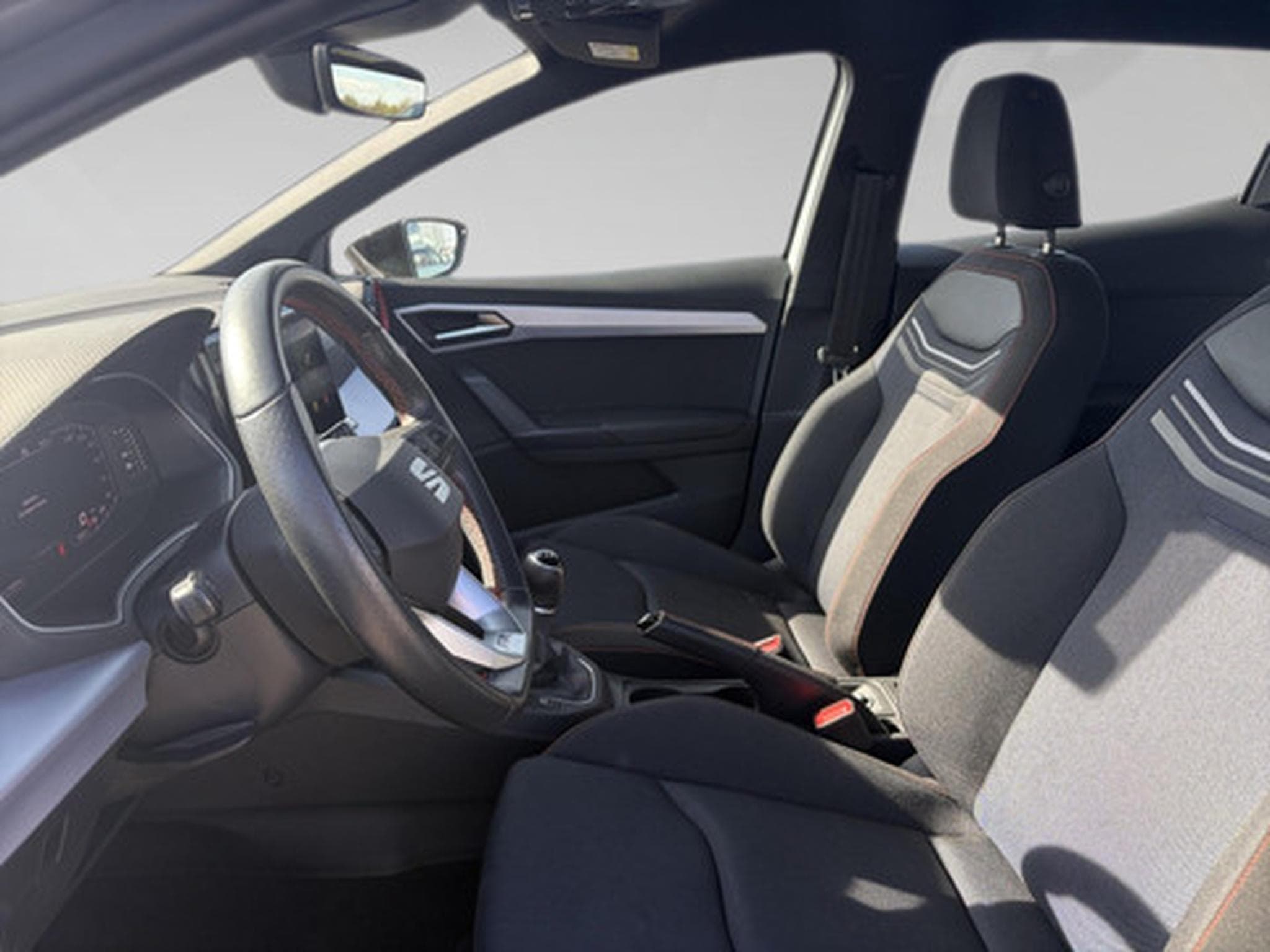 Seat Ibiza 5D 1.0 TSI FR DIGITAL COCKPIT (2024) - Foto 12