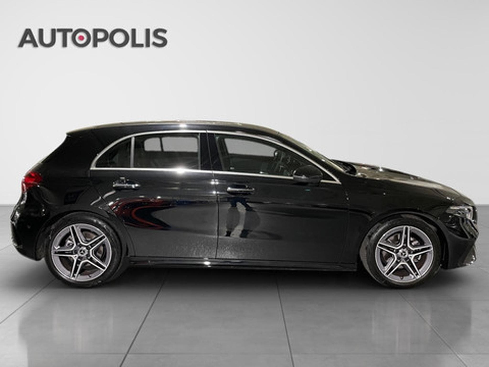 Mercedes A 200 1.3 hatchback AMG EDITION (2025) - Photo 16