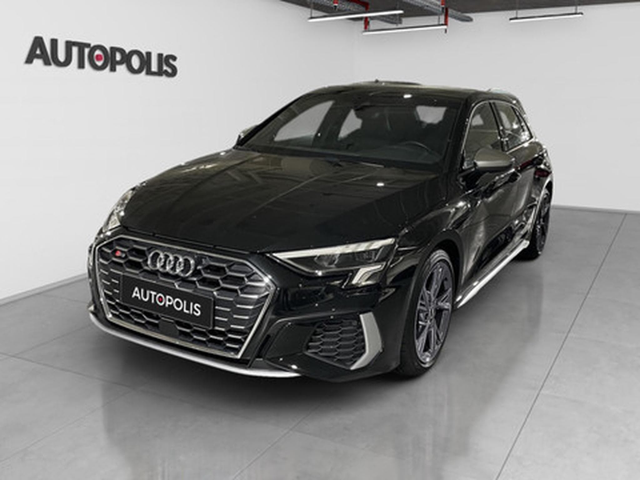 Audi S3 2.0 TFSI S3 S tronic quattro Sportback (2024) - Photo 17