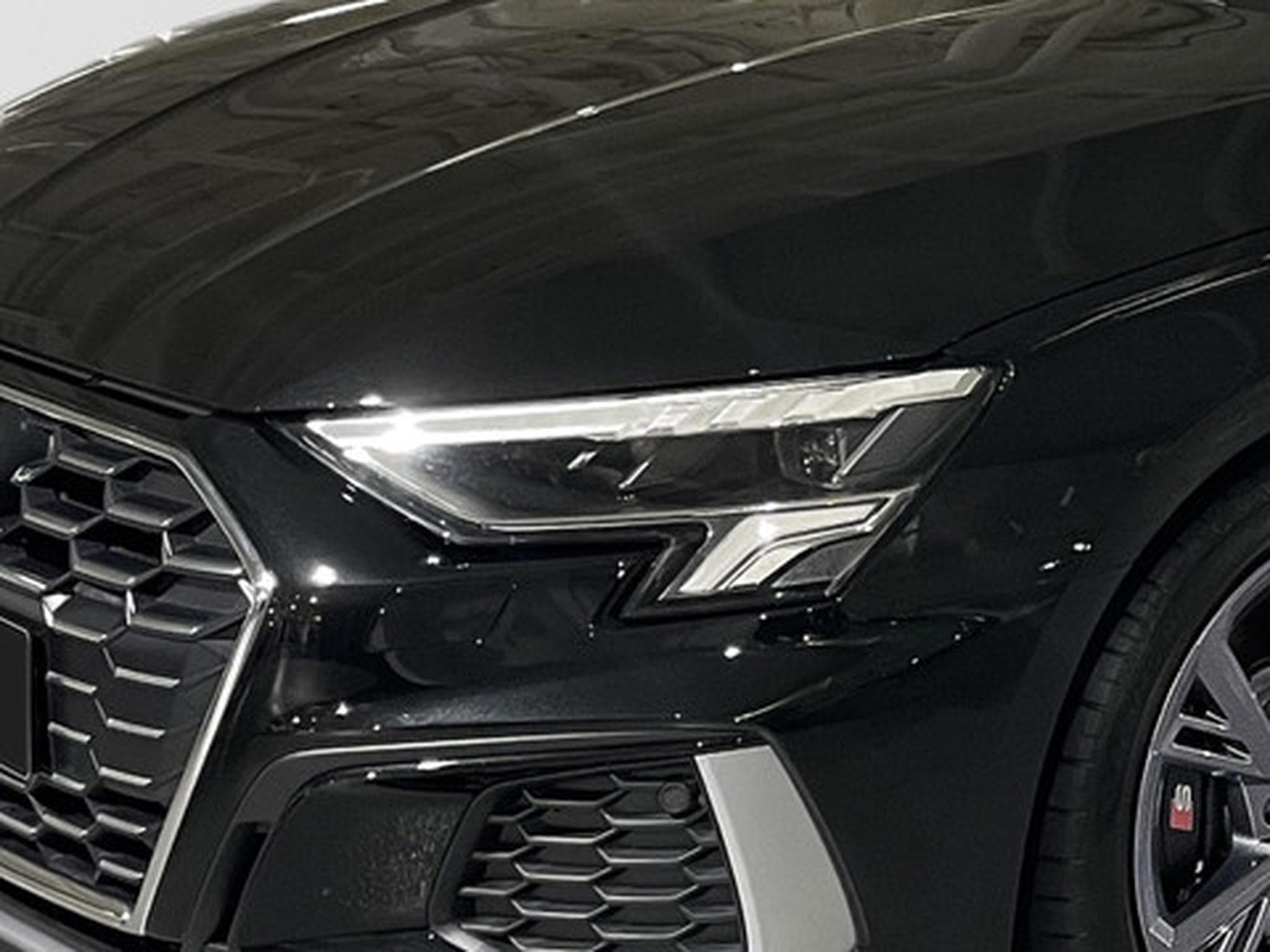 Audi S3 2.0 TFSI S3 S tronic quattro Sportback (2024) - Photo 21