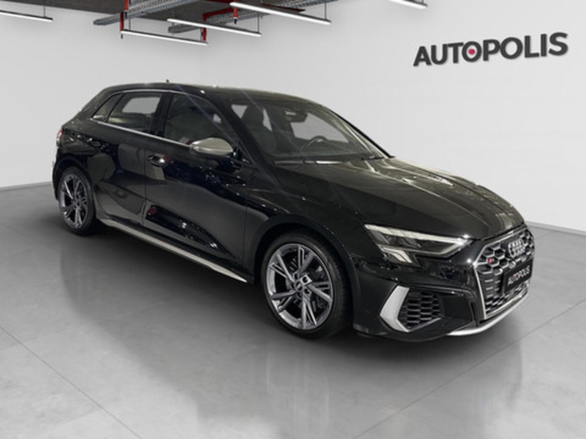Audi S3 2.0 TFSI S3 S tronic quattro Sportback (2024) - Photo 20