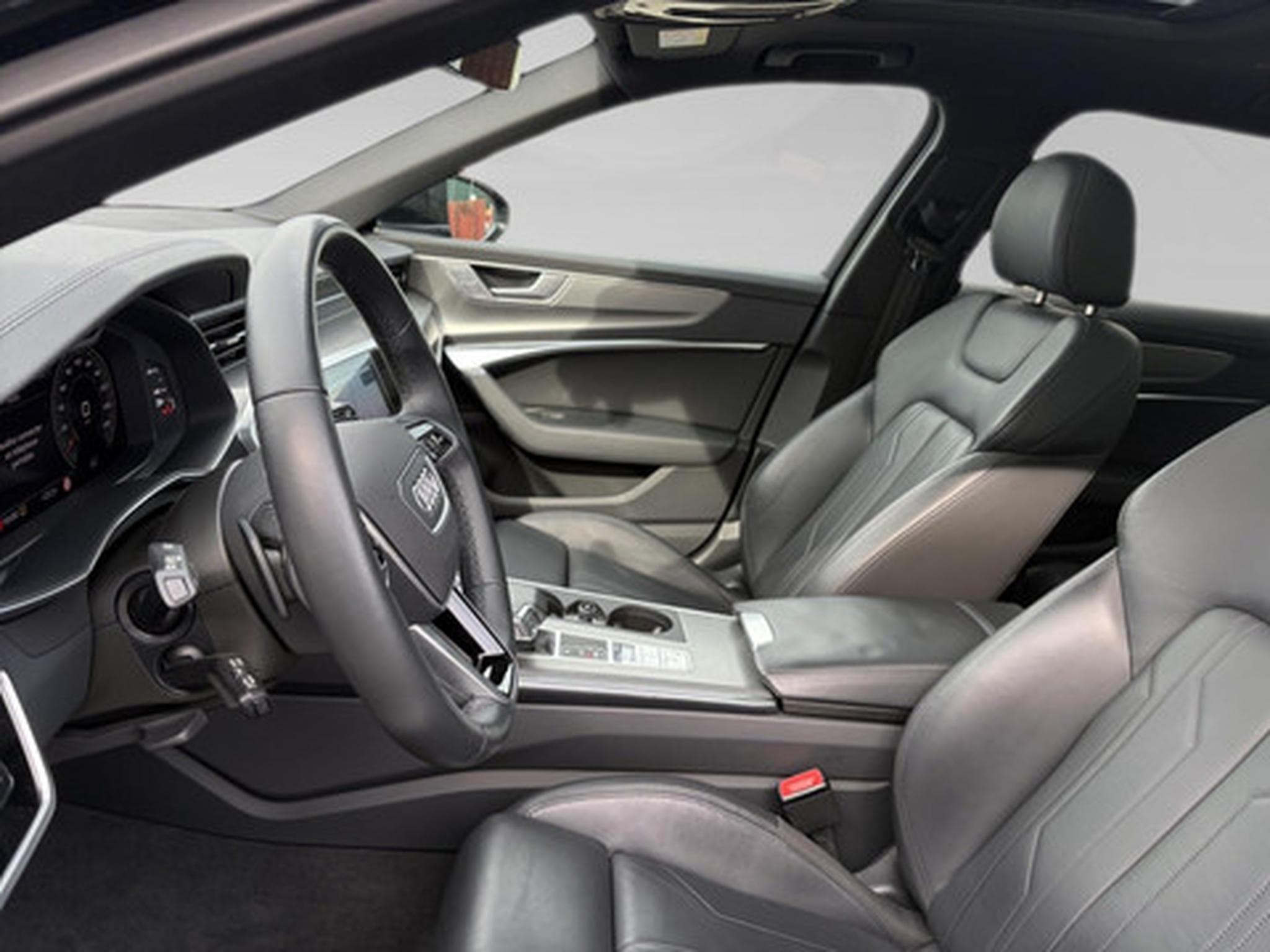 Audi A6 Avant 2.0 40 TDI S tronic (2022) - Photo 4