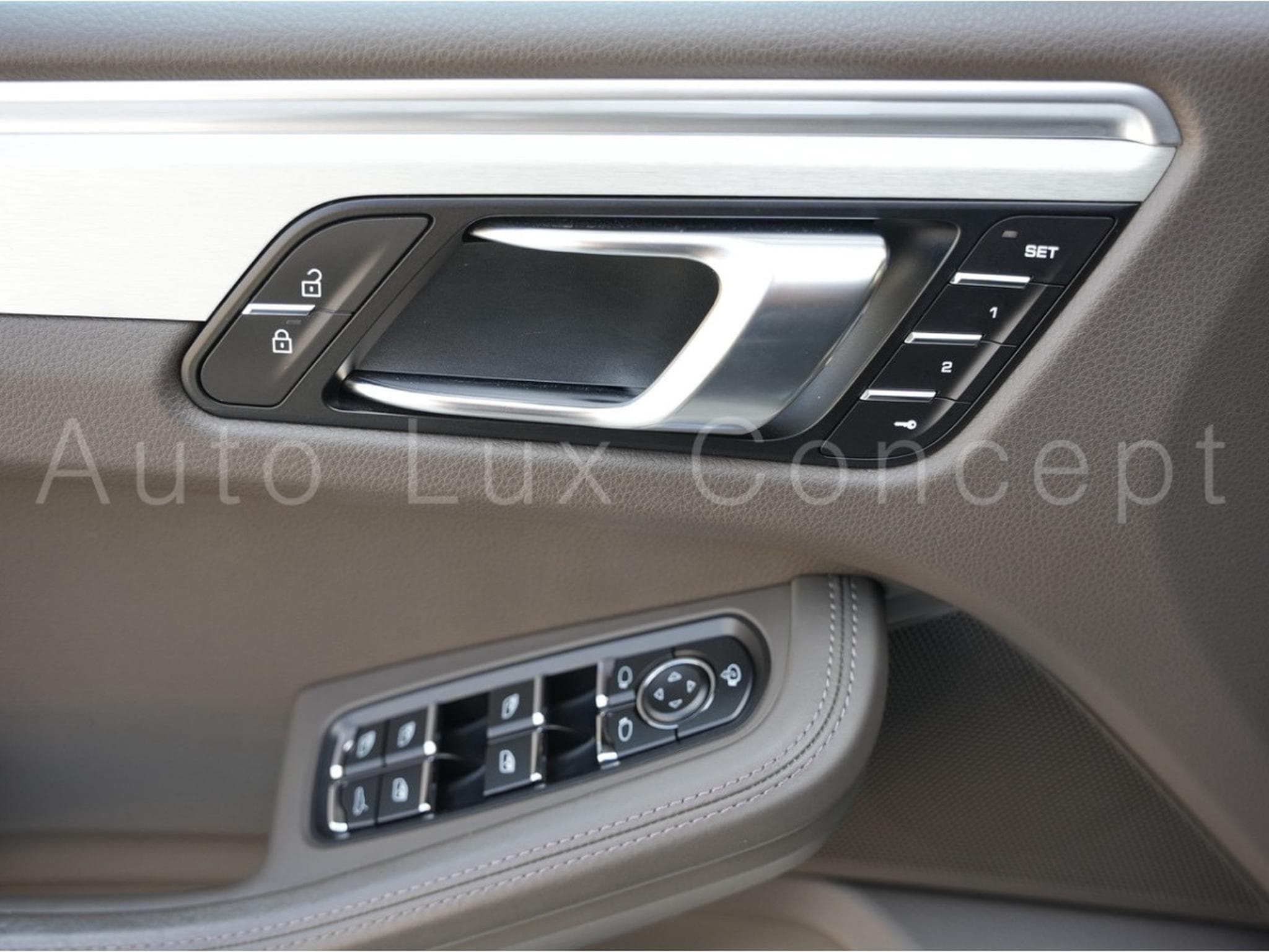Porsche Macan S (2020) - Photo 14