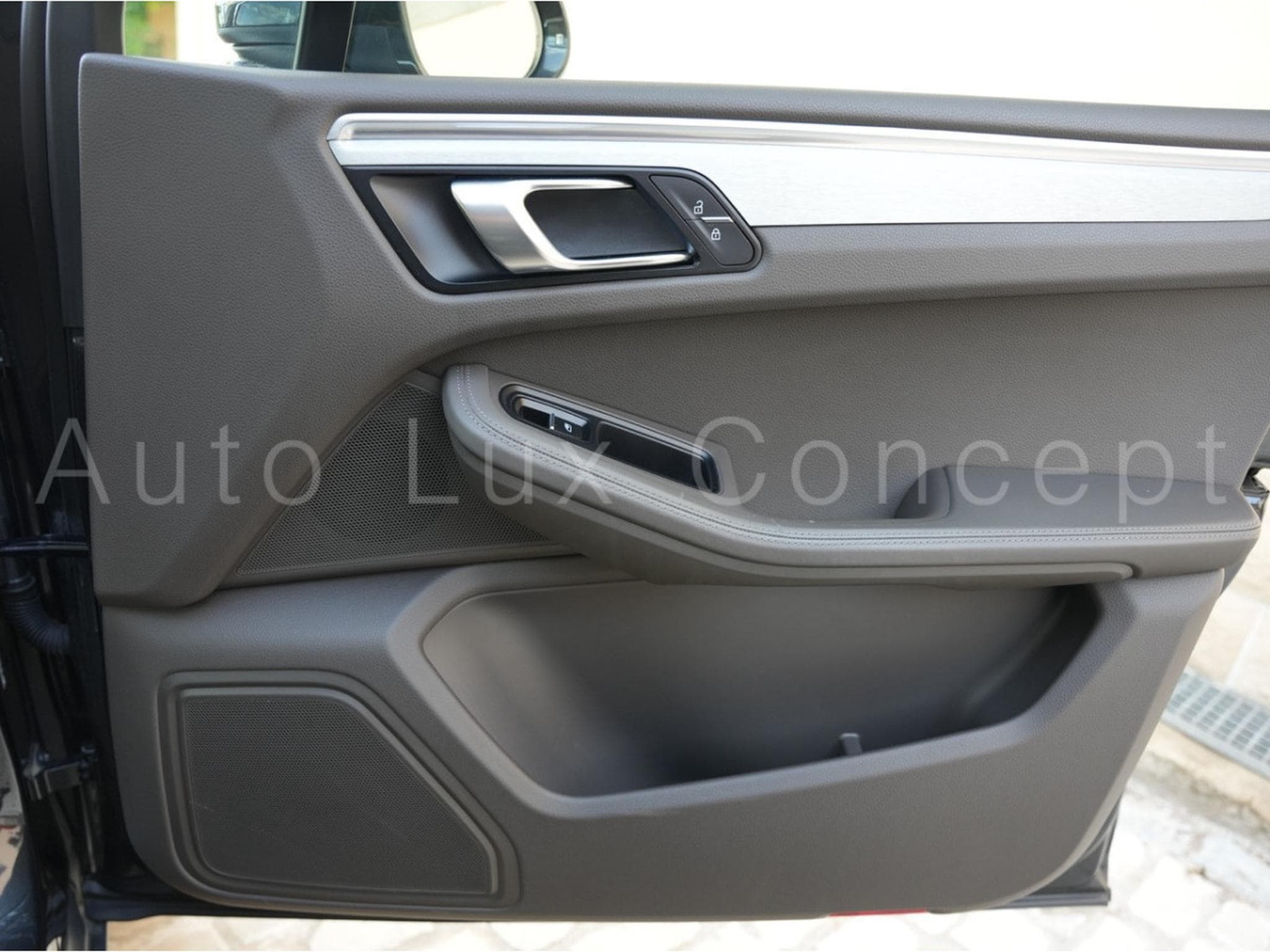 Porsche Macan S (2020) - Photo 27