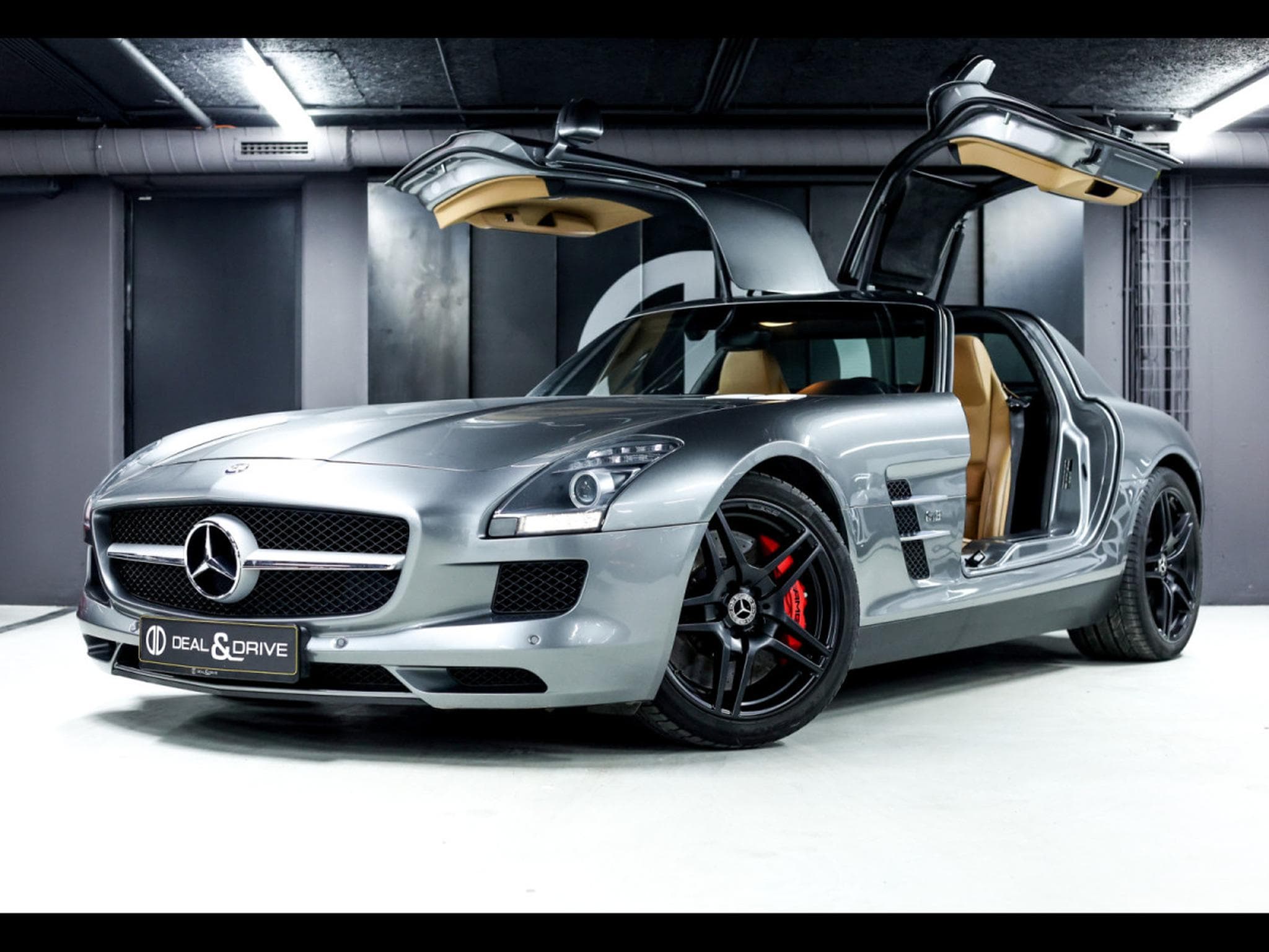 Mercedes SLS AMG AMG COUPE 6.3 V8 - HIMALAYAS GREY MIDDLE METALLIC (2011) - Foto 1