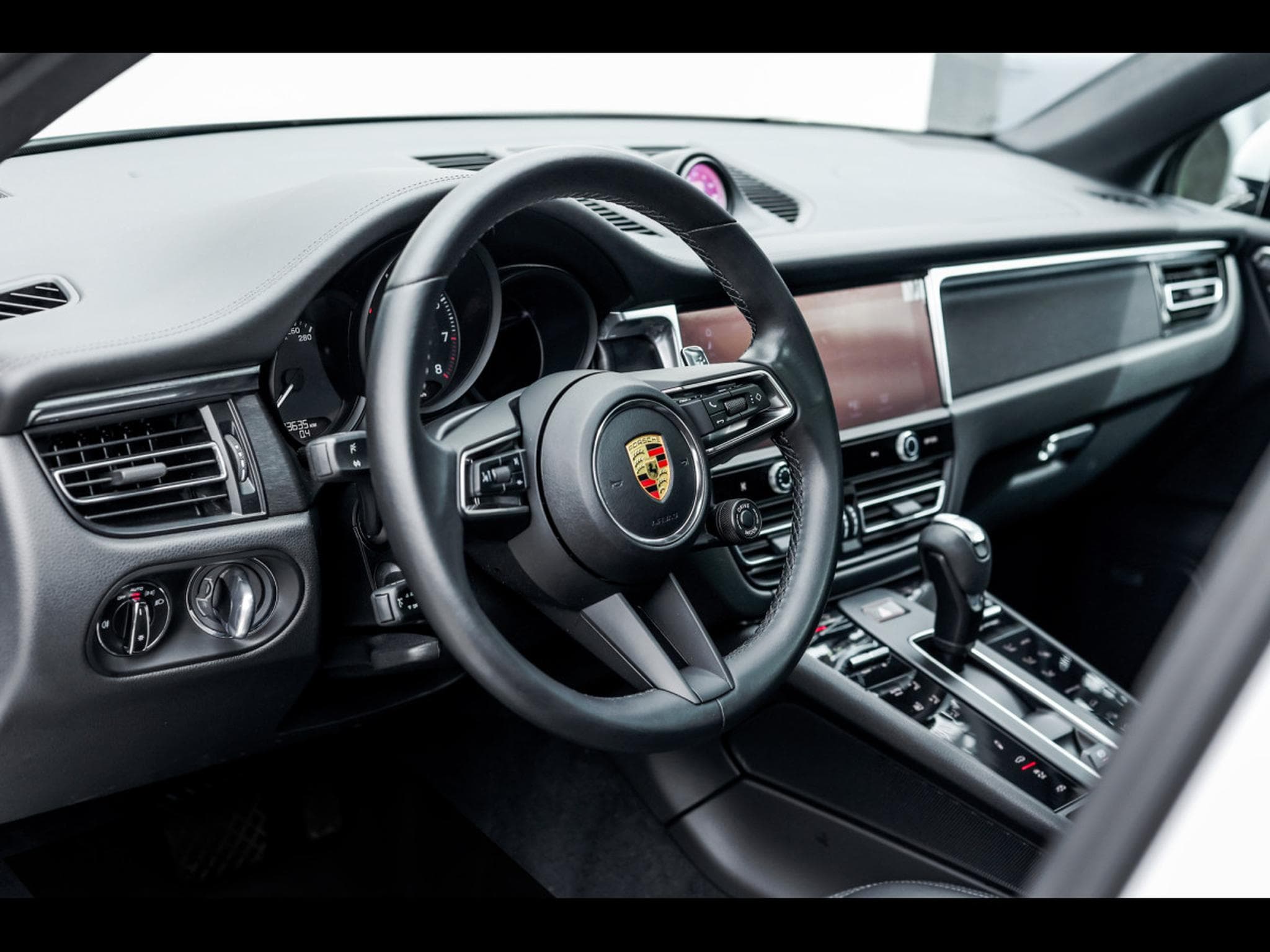 Porsche Macan III GTS PDK - CARRARA WHITE METALLIC (2023) - Foto 2