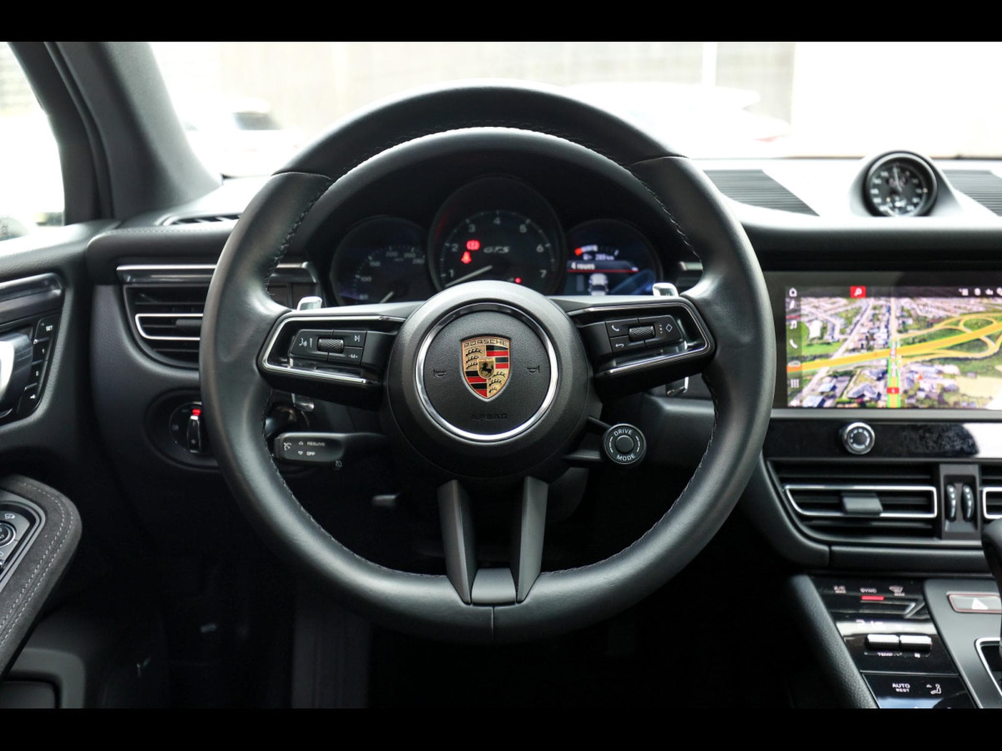 Porsche Macan III GTS PDK - CARRARA WHITE METALLIC (2023) - Foto 12