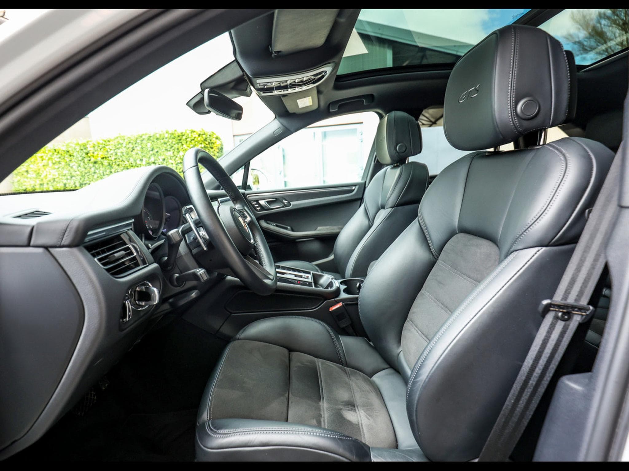Porsche Macan III GTS PDK - CARRARA WHITE METALLIC (2023) - Foto 19