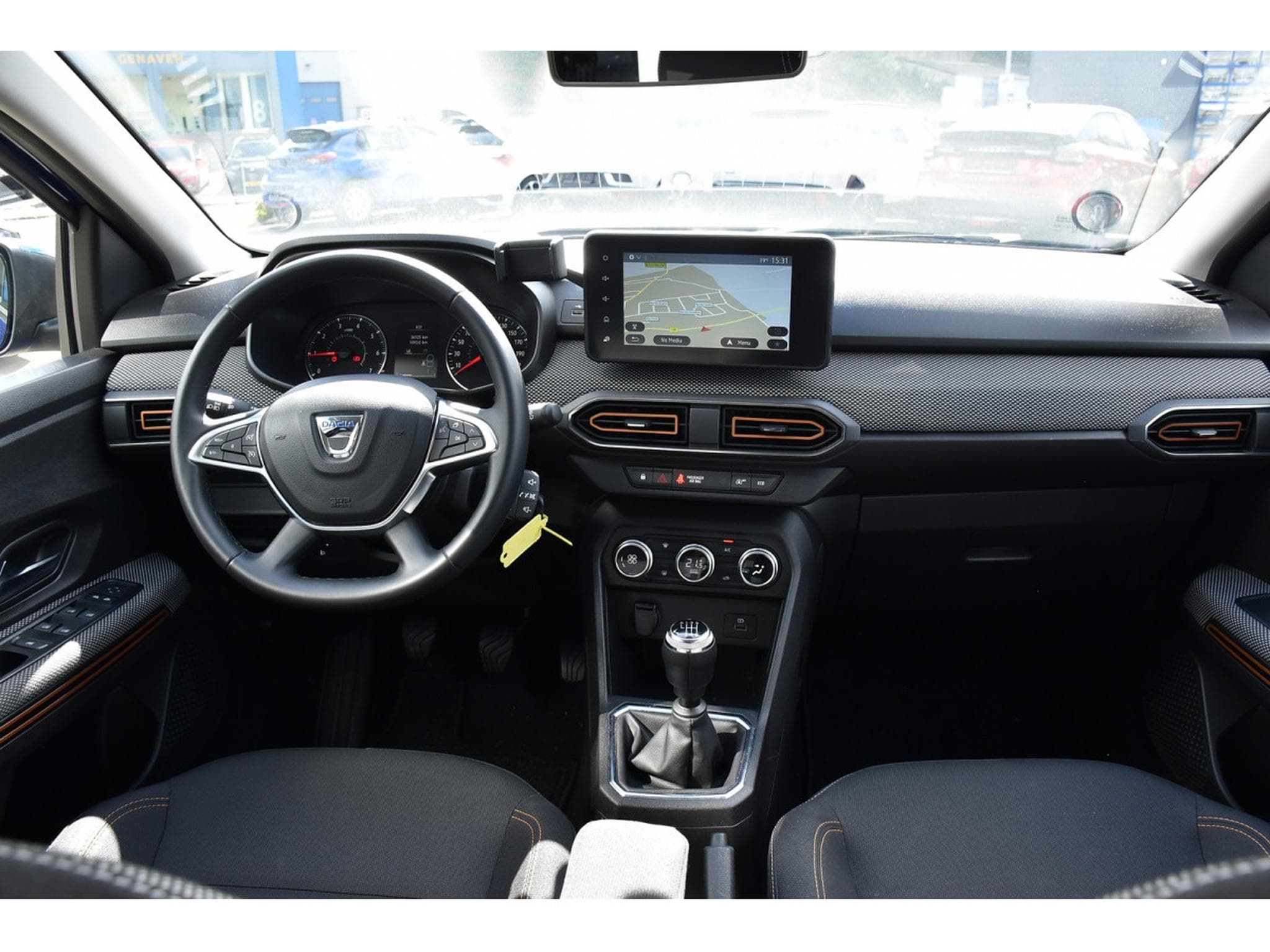 Dacia Sandero Stepway 1.0 TCe Extreme CLIMA REGUL SIDE GPS CAM (2022) - Photo 9