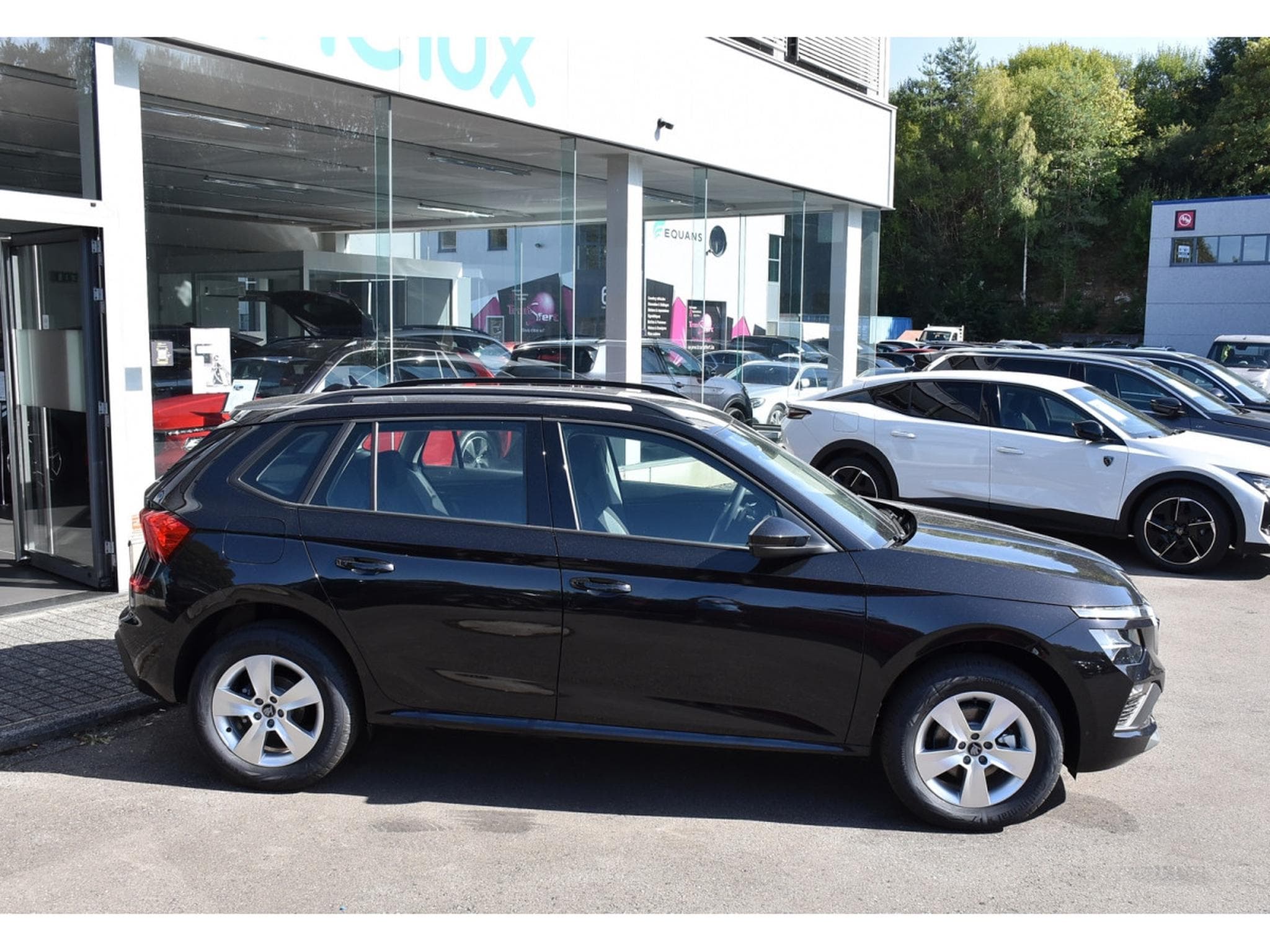 Skoda Kamiq 1.0 TSI 115 Selection DSG SG CHFF CLIMA REGUL SMARTLINK NEUF (2026) - Photo 3