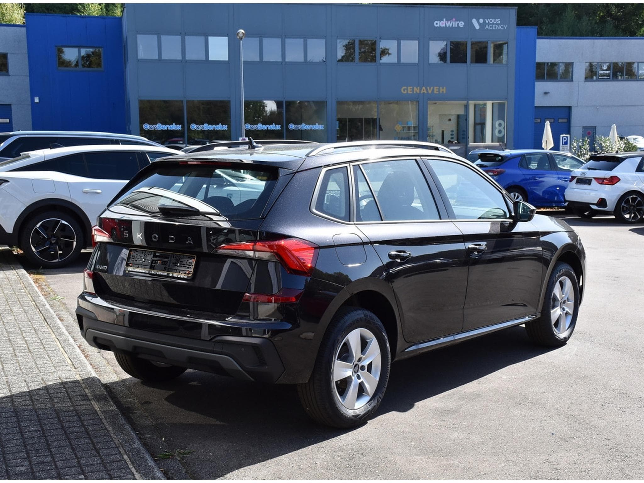 Skoda Kamiq 1.0 TSI 115 Selection DSG SG CHFF CLIMA REGUL SMARTLINK NEUF (2026) - Photo 4