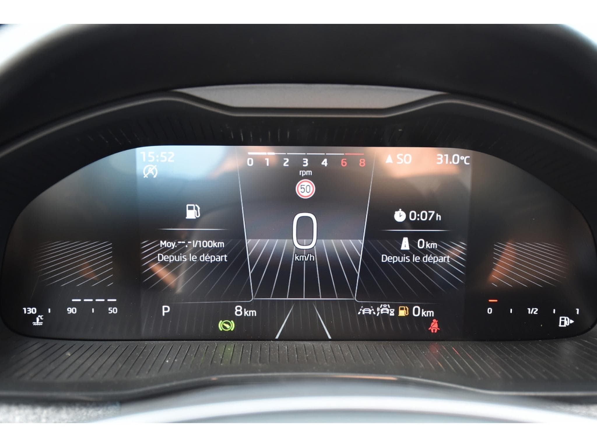 Skoda Kamiq 1.0 TSI 115 Selection DSG SG CHFF CLIMA REGUL SMARTLINK NEUF (2026) - Photo 14