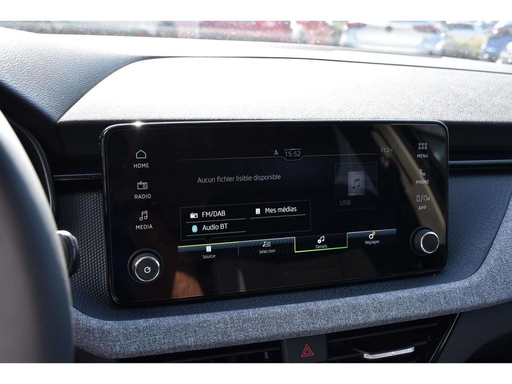 Skoda Kamiq 1.0 TSI 115 Selection DSG SG CHFF CLIMA REGUL SMARTLINK NEUF (2026) - Photo 10