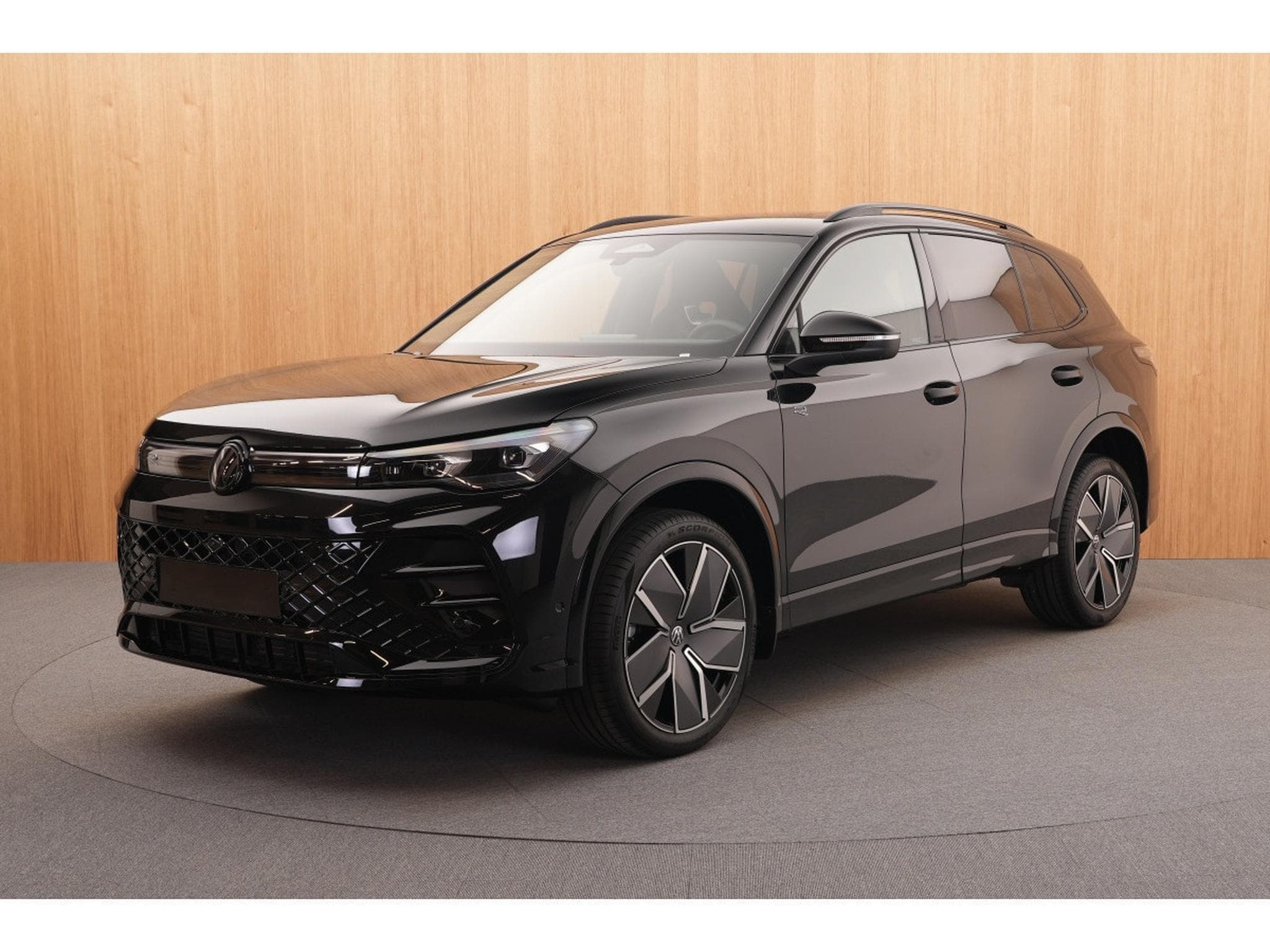 VW Tiguan R-Line 2.0 TDI 4Motion 200KW-272CV DSG7 - Toit Ouvrant - Att (2025) - Photo 2