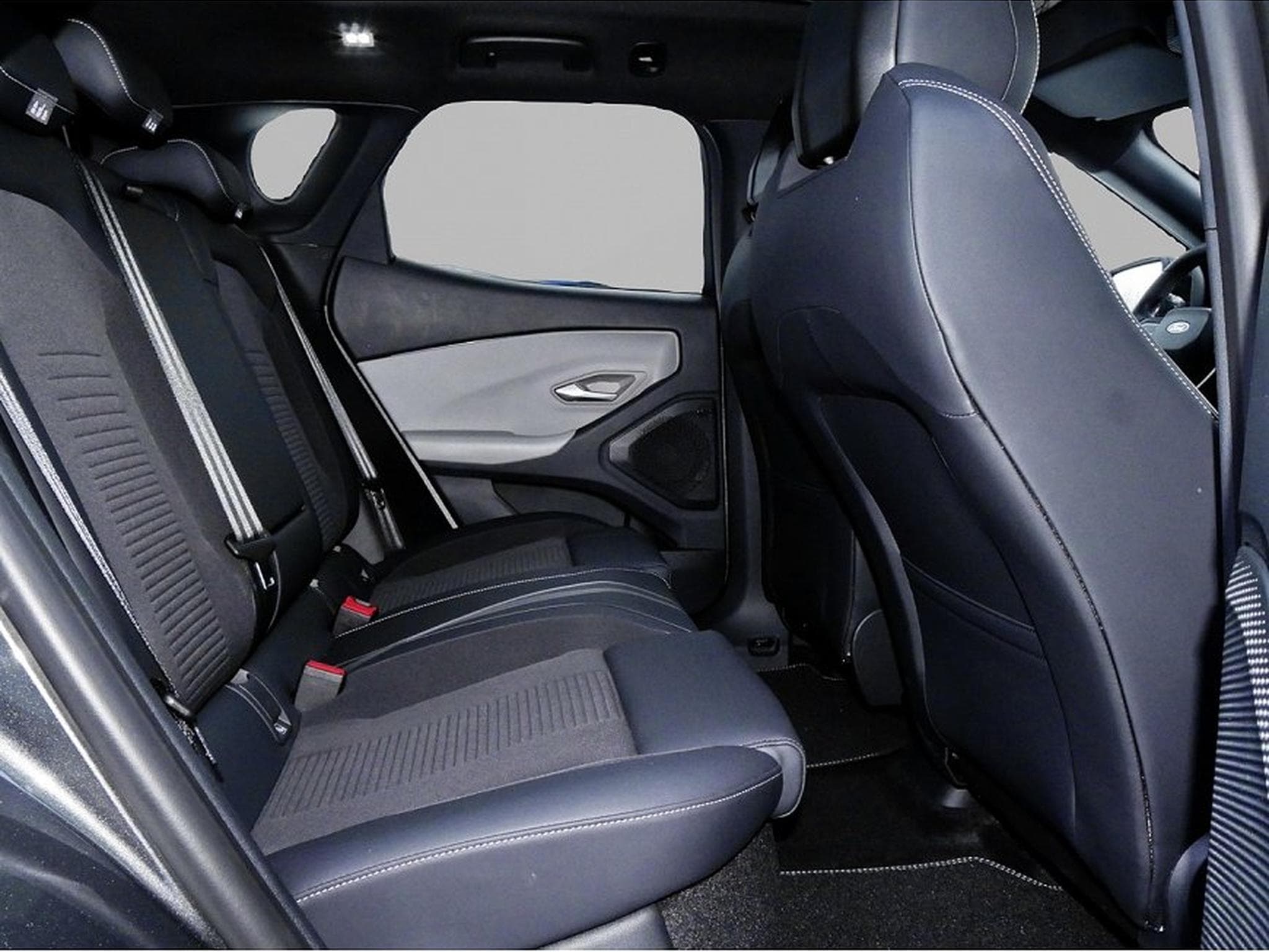 Ford Capri (2025) - Foto 7