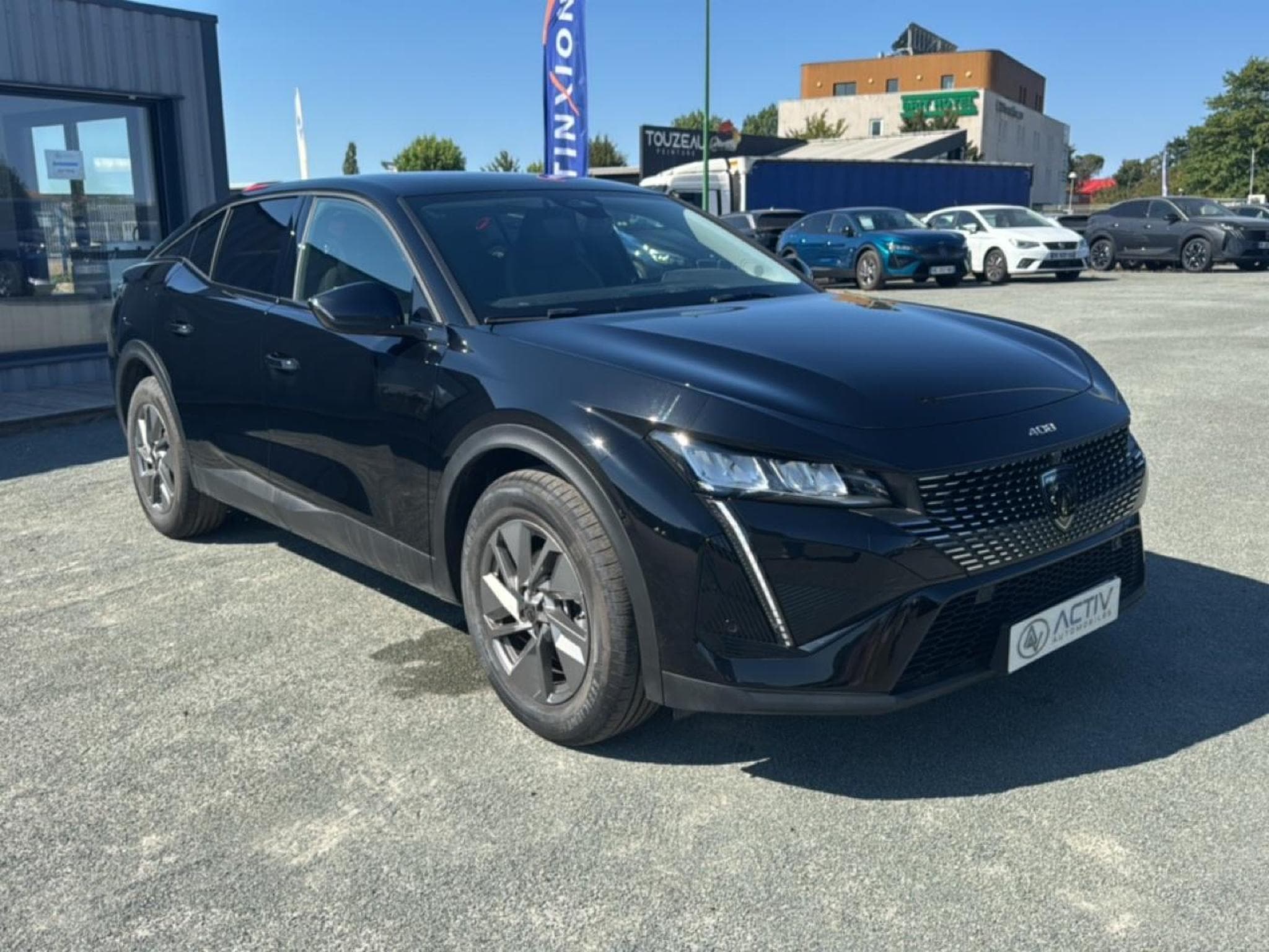 Peugeot 408 HYBRID 145 ALLURE E-DCS6 (2025) - Photo 3