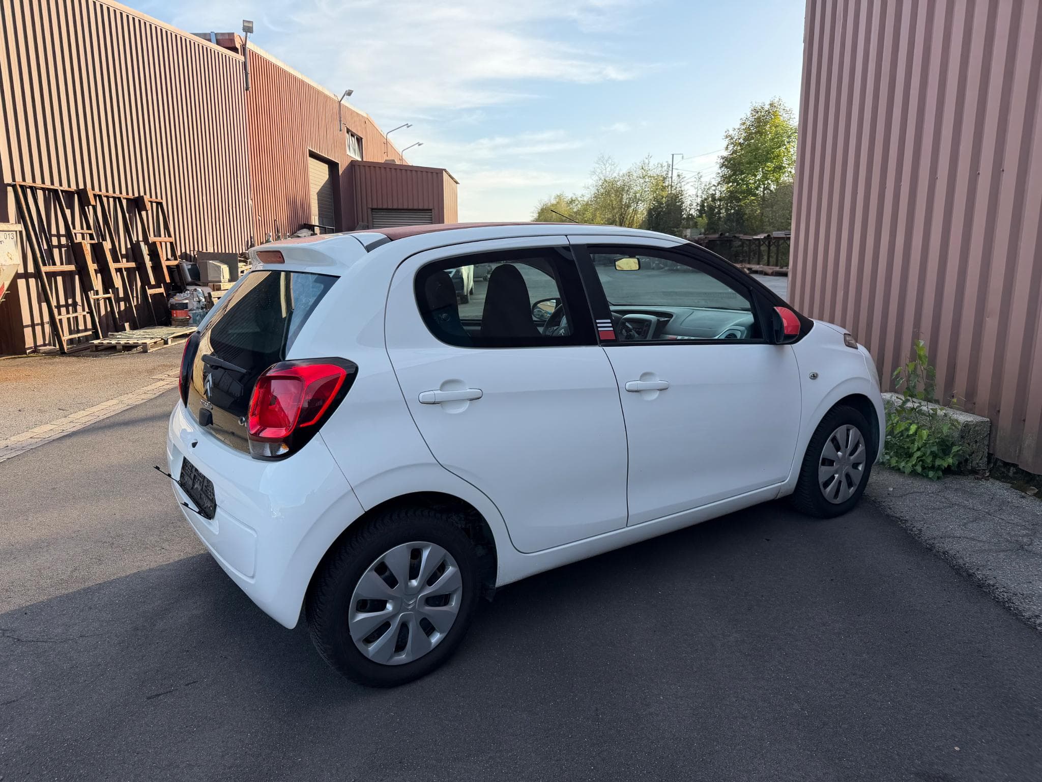 Citroën C1 1.2 82CH 5 Portes (2017) - Photo 4
