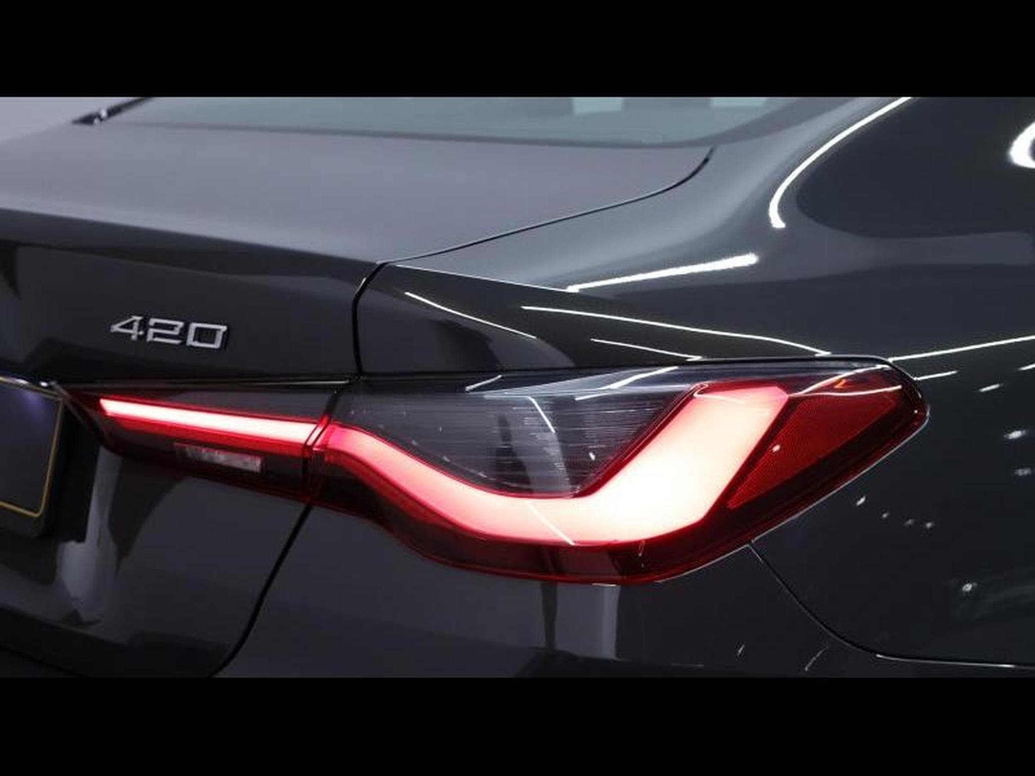 BMW 420 i Coupé Steptronic (2021) - Foto 9