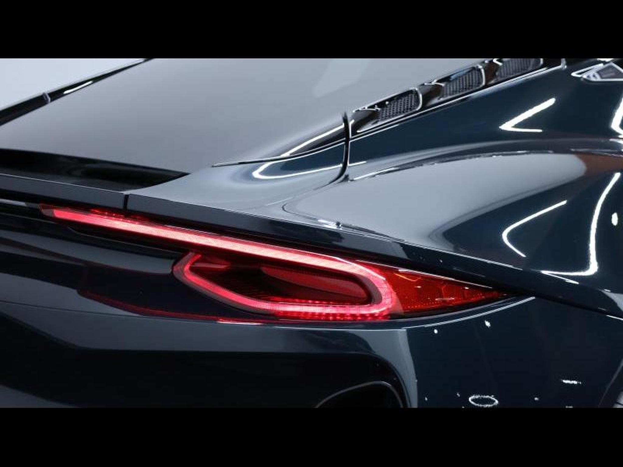 Lotus Emira 3.5 V6 405 First Edition (2022) - Foto 8