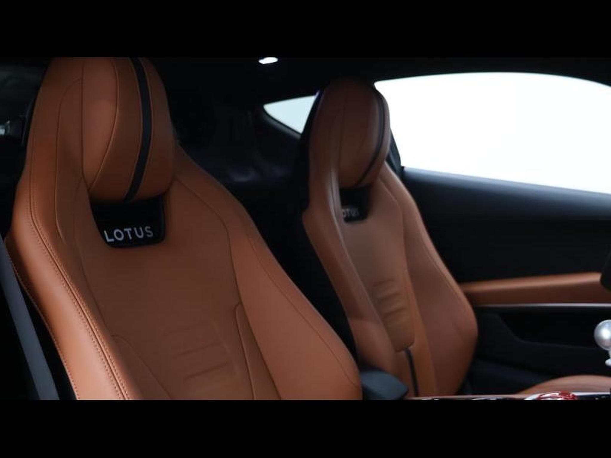 Lotus Emira 3.5 V6 405 First Edition (2022) - Foto 16