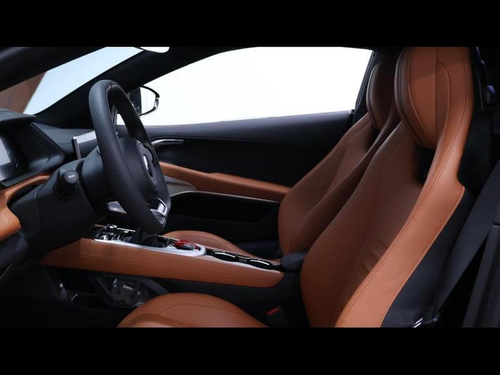 Lotus Emira 3.5 V6 405 First Edition (2022) - Foto 18
